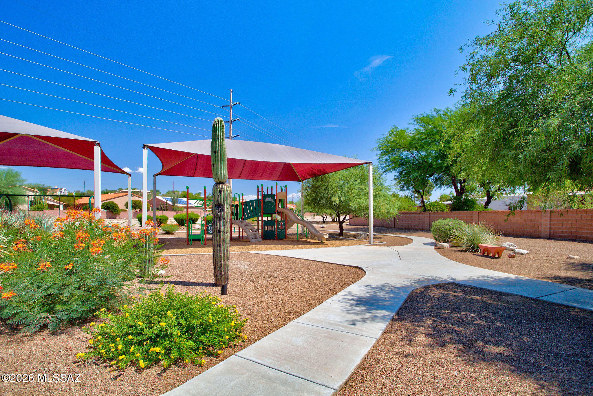 Villages Of La Canada (The) - Residential