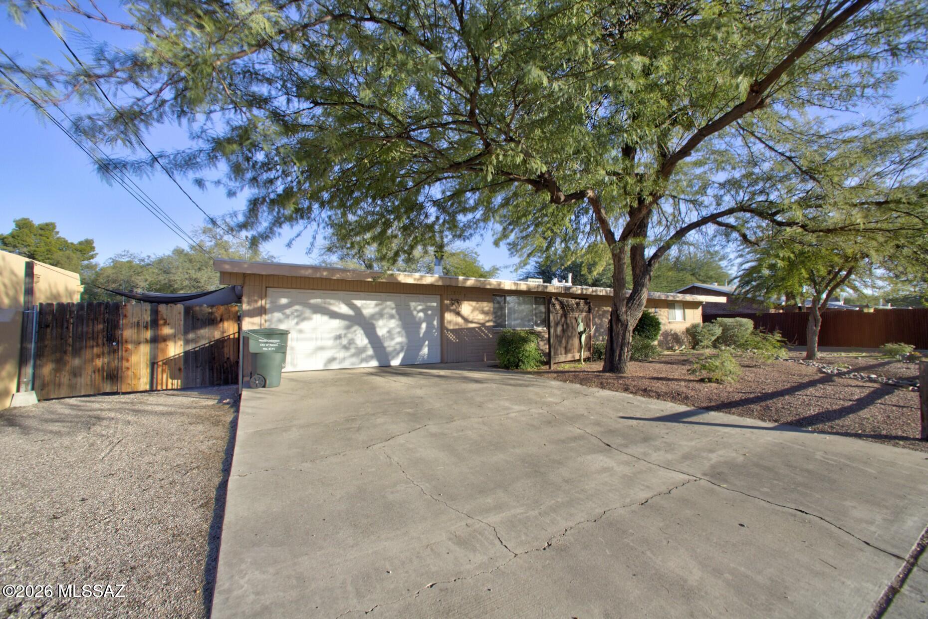 Cloverleaf Addition - Residential