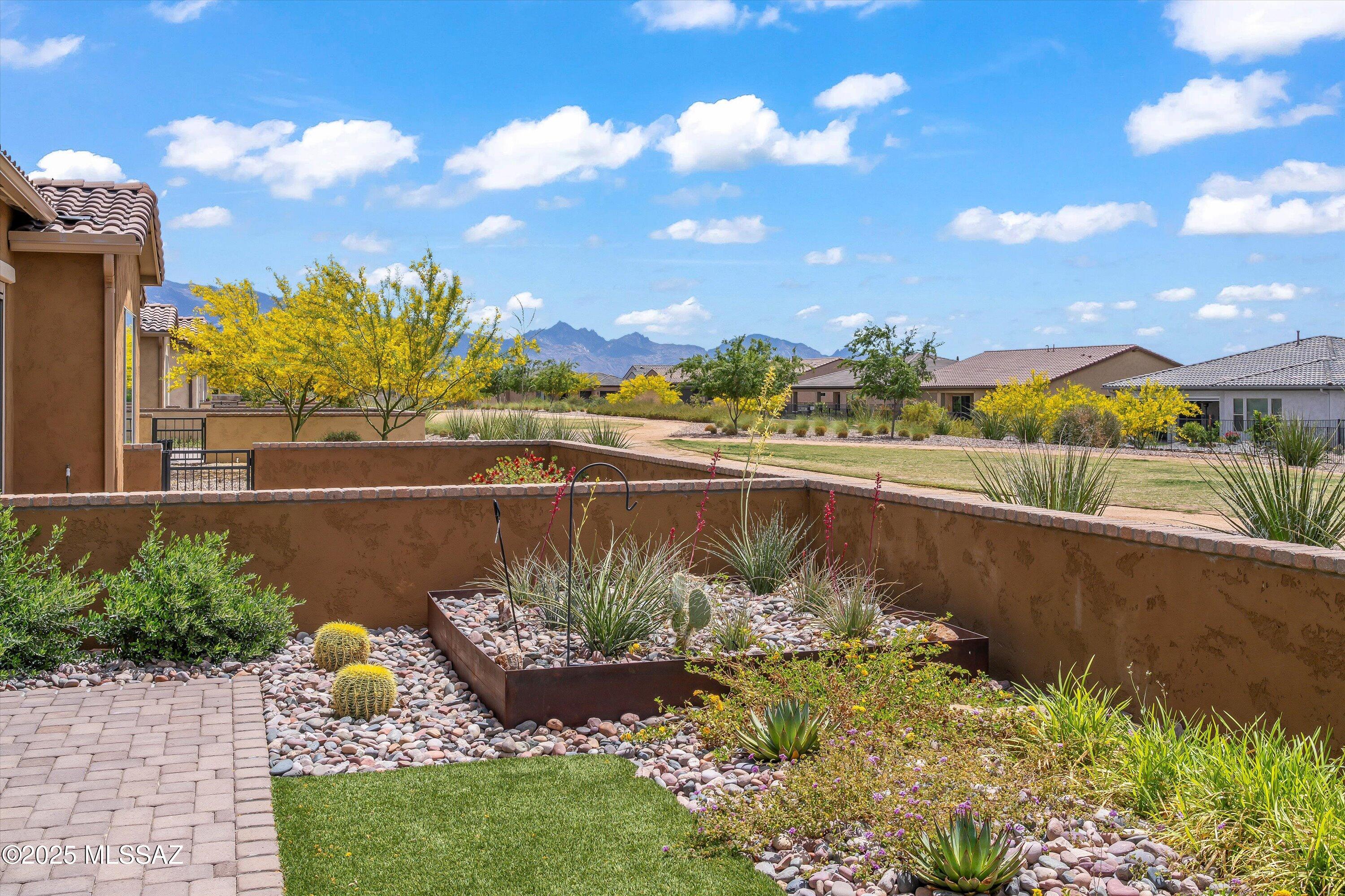 Saddlebrooke Ranch - Residential Lease