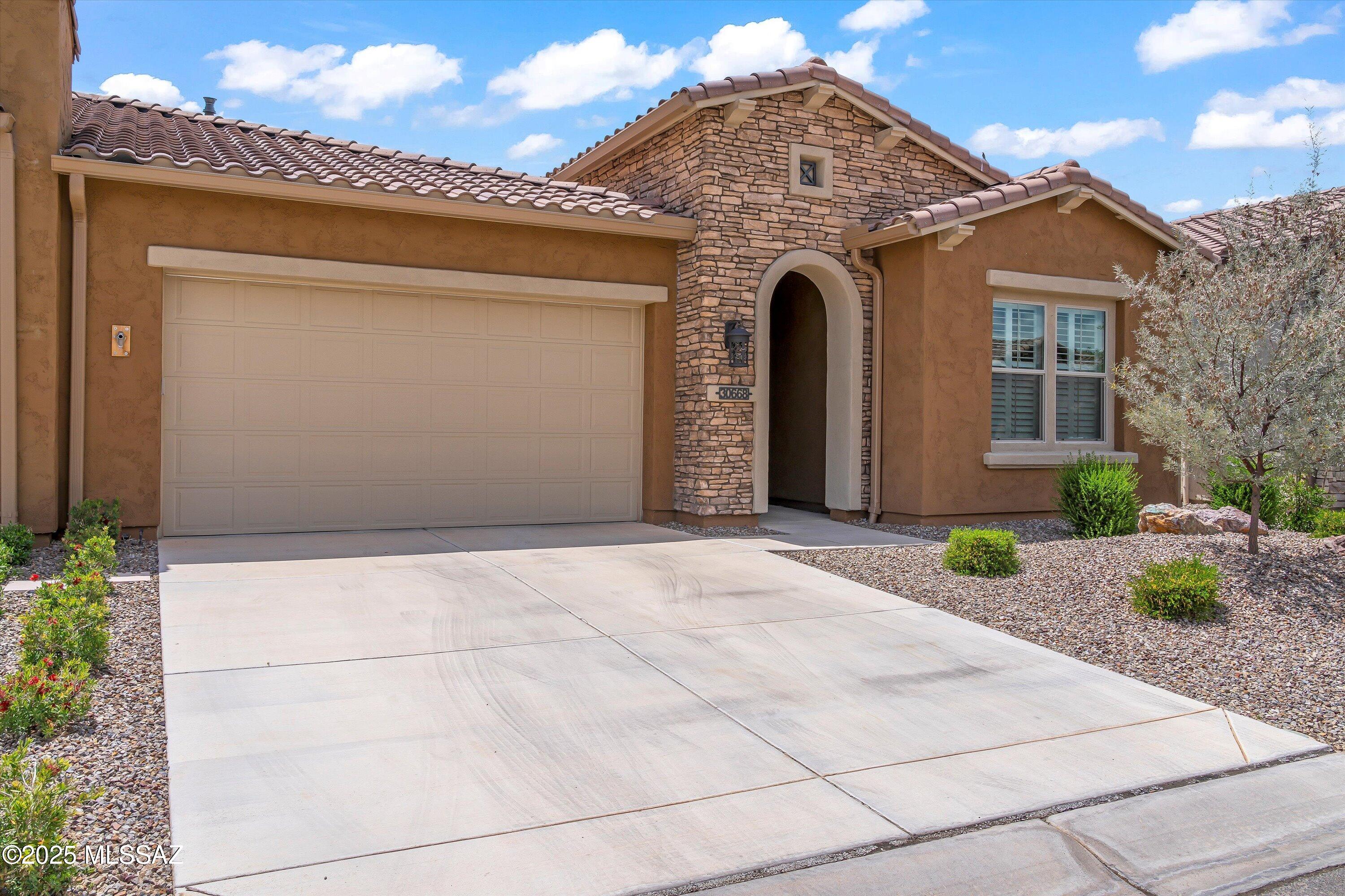 Saddlebrooke Ranch - Residential Lease