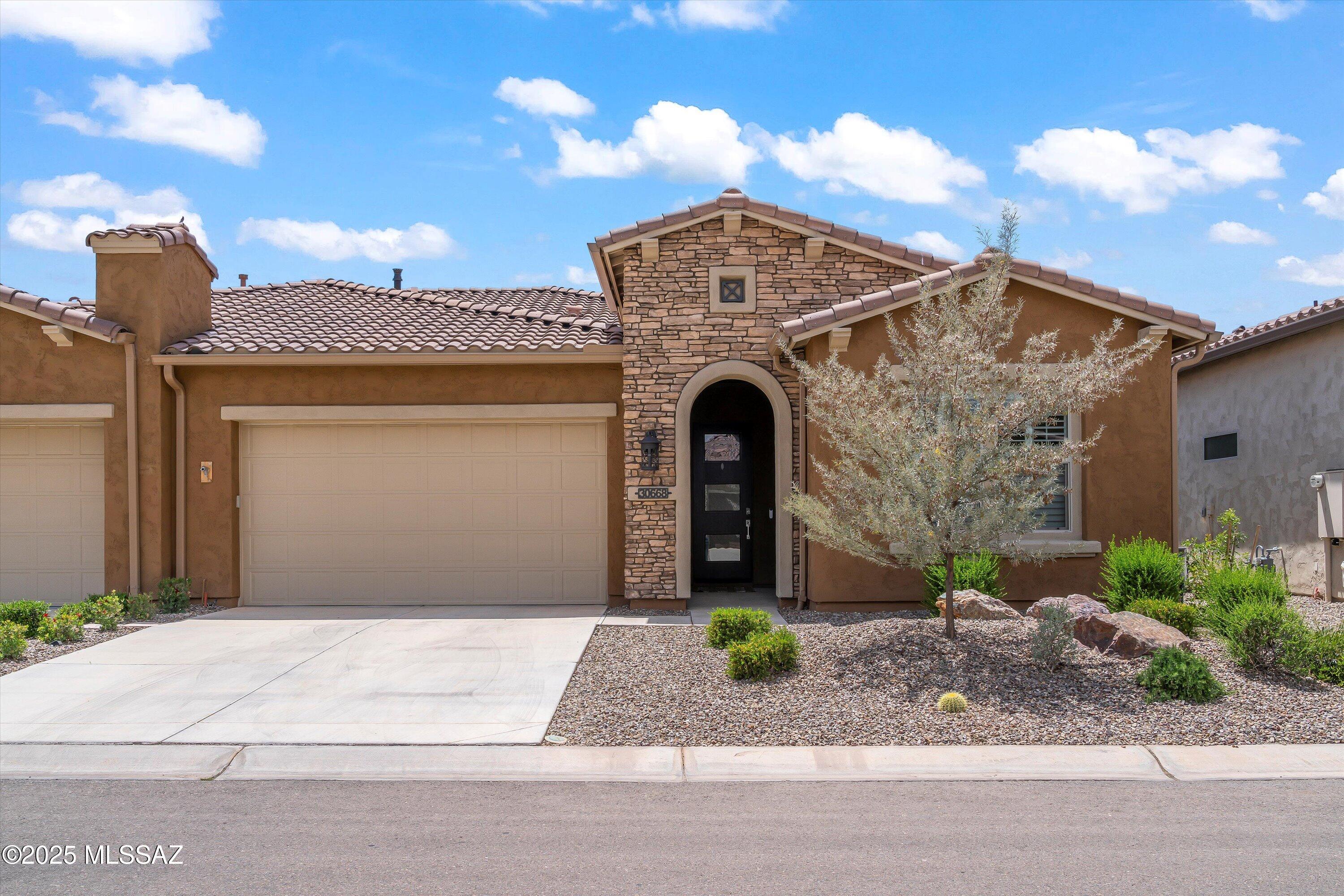 Saddlebrooke Ranch - Residential Lease