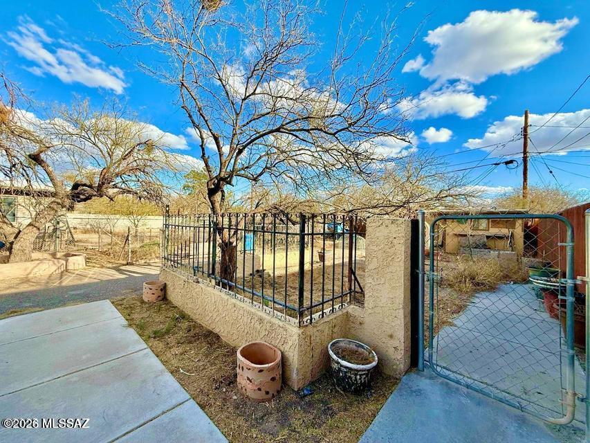 El Rio Park - Land
