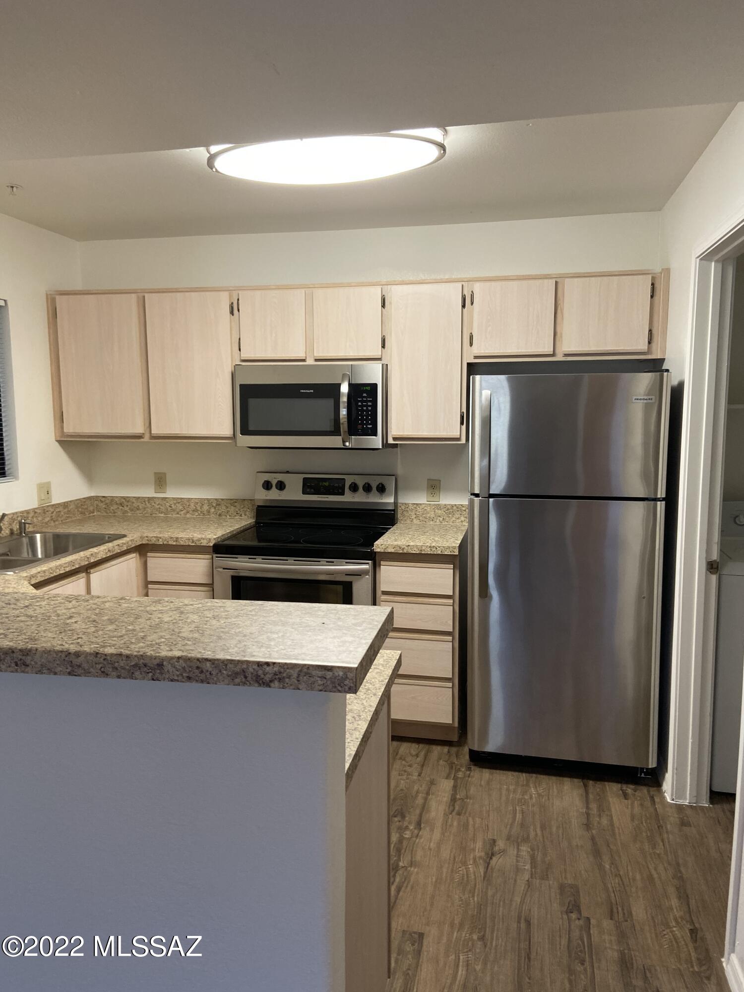 Veranda at Ventana Condominiums - Residential Lease