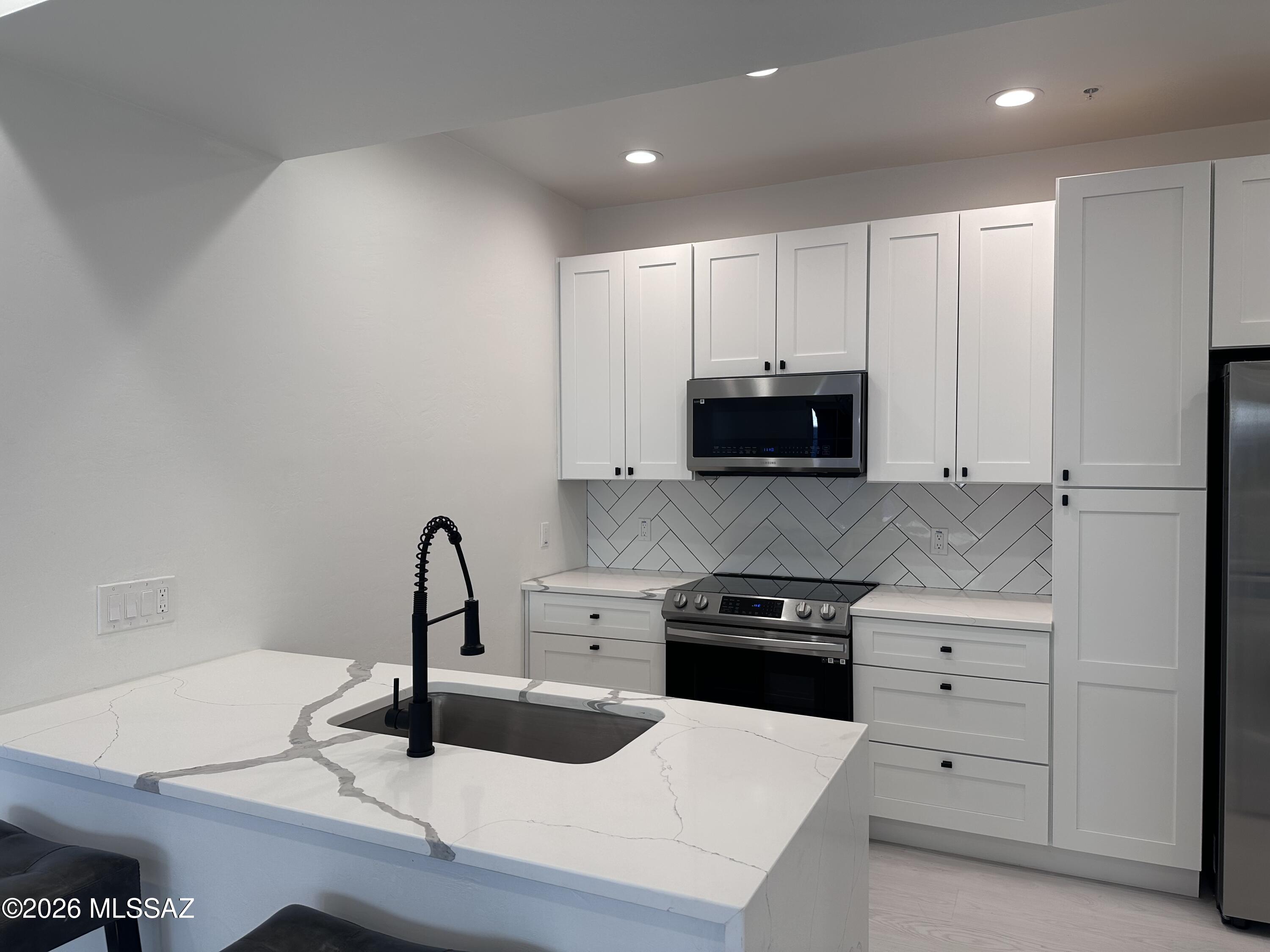 The Boulders at La Reserve Condominiums - Residential
