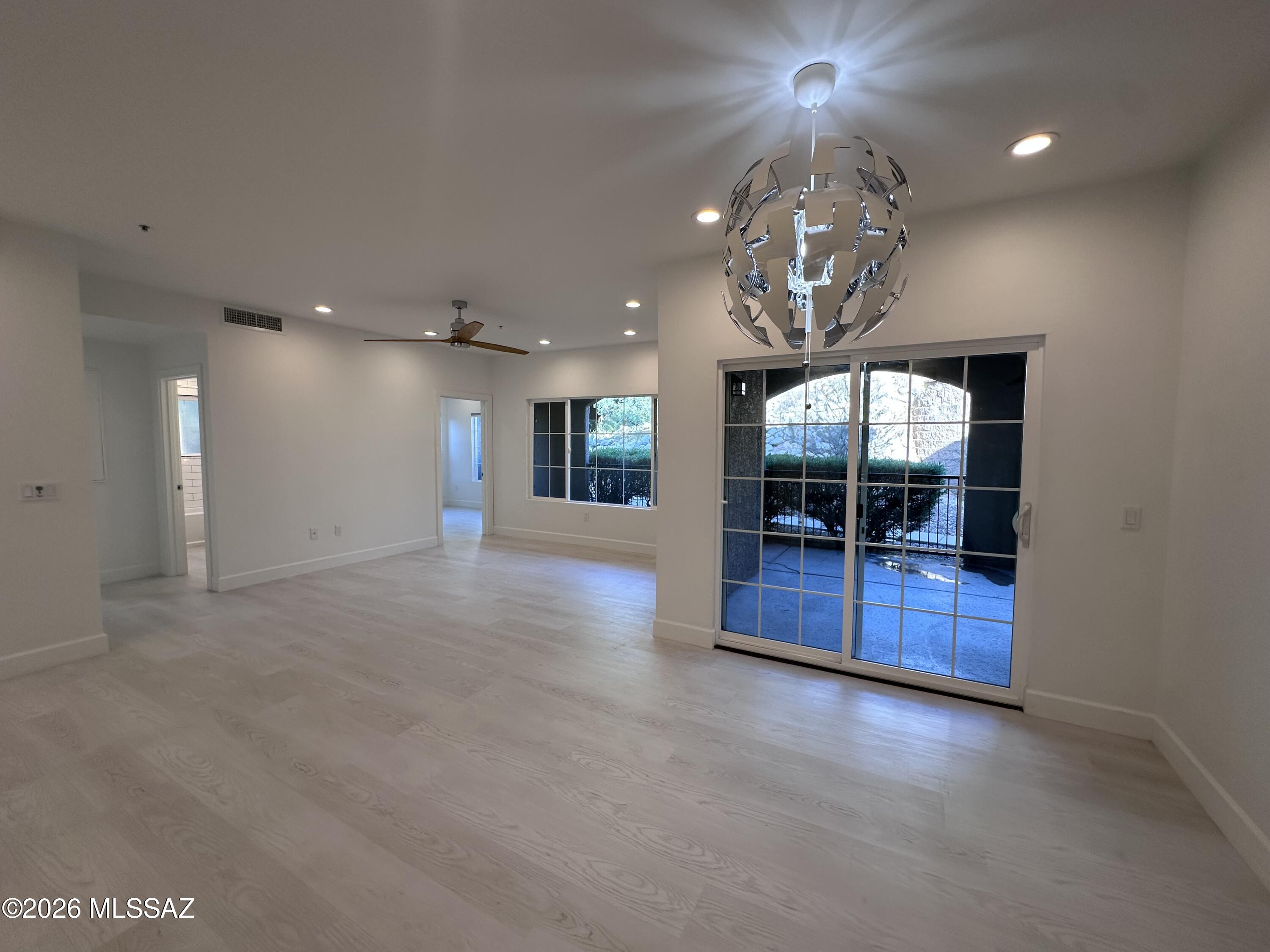 The Boulders at La Reserve Condominiums - Residential