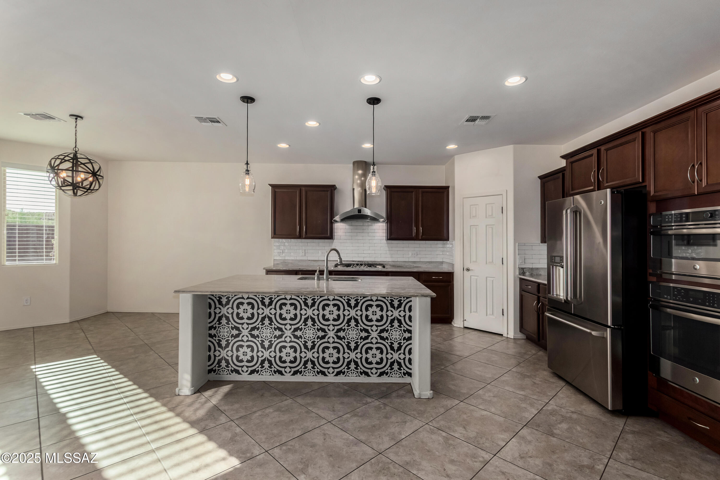 Starr Ridge (1-105) - Residential
