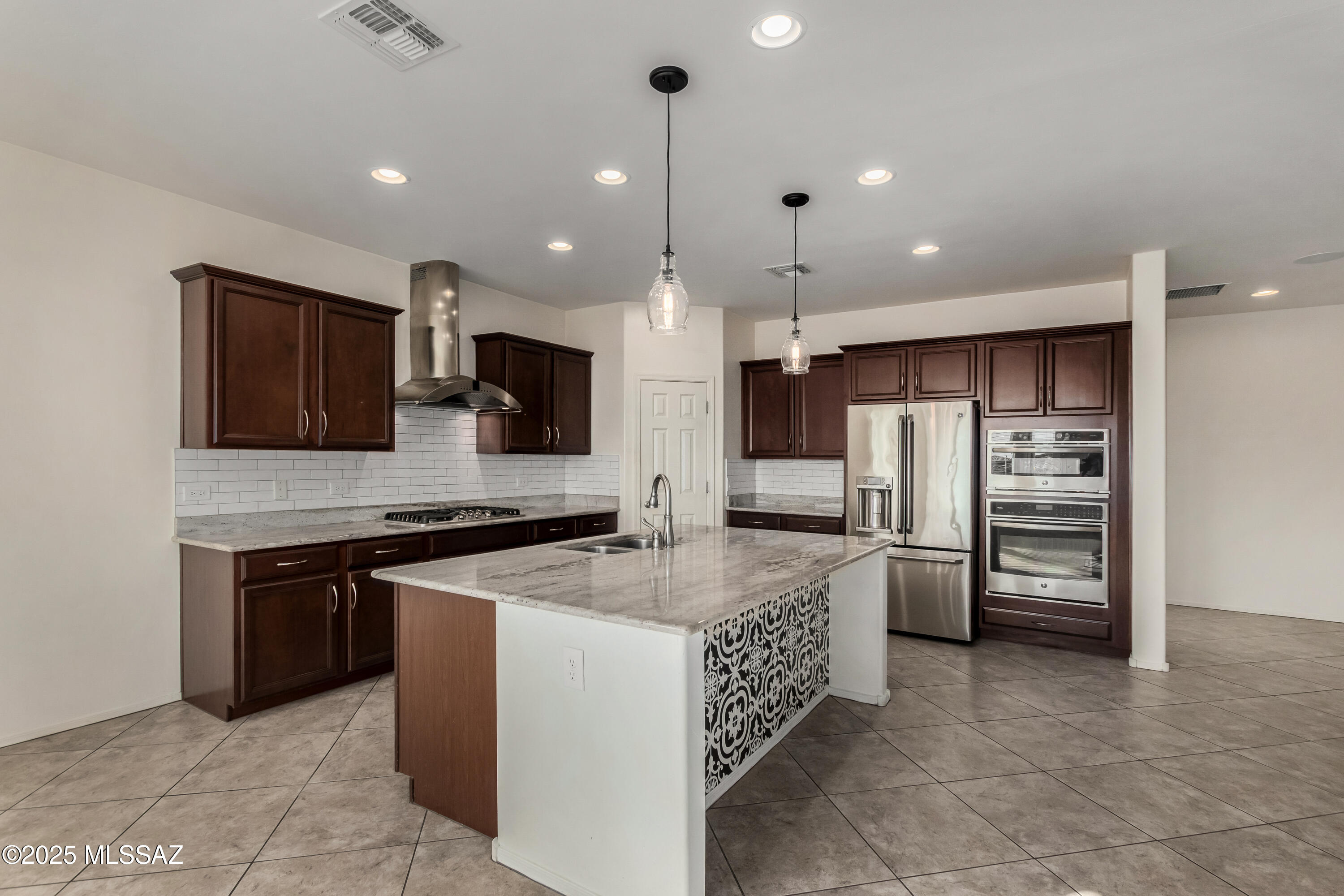 Starr Ridge (1-105) - Residential