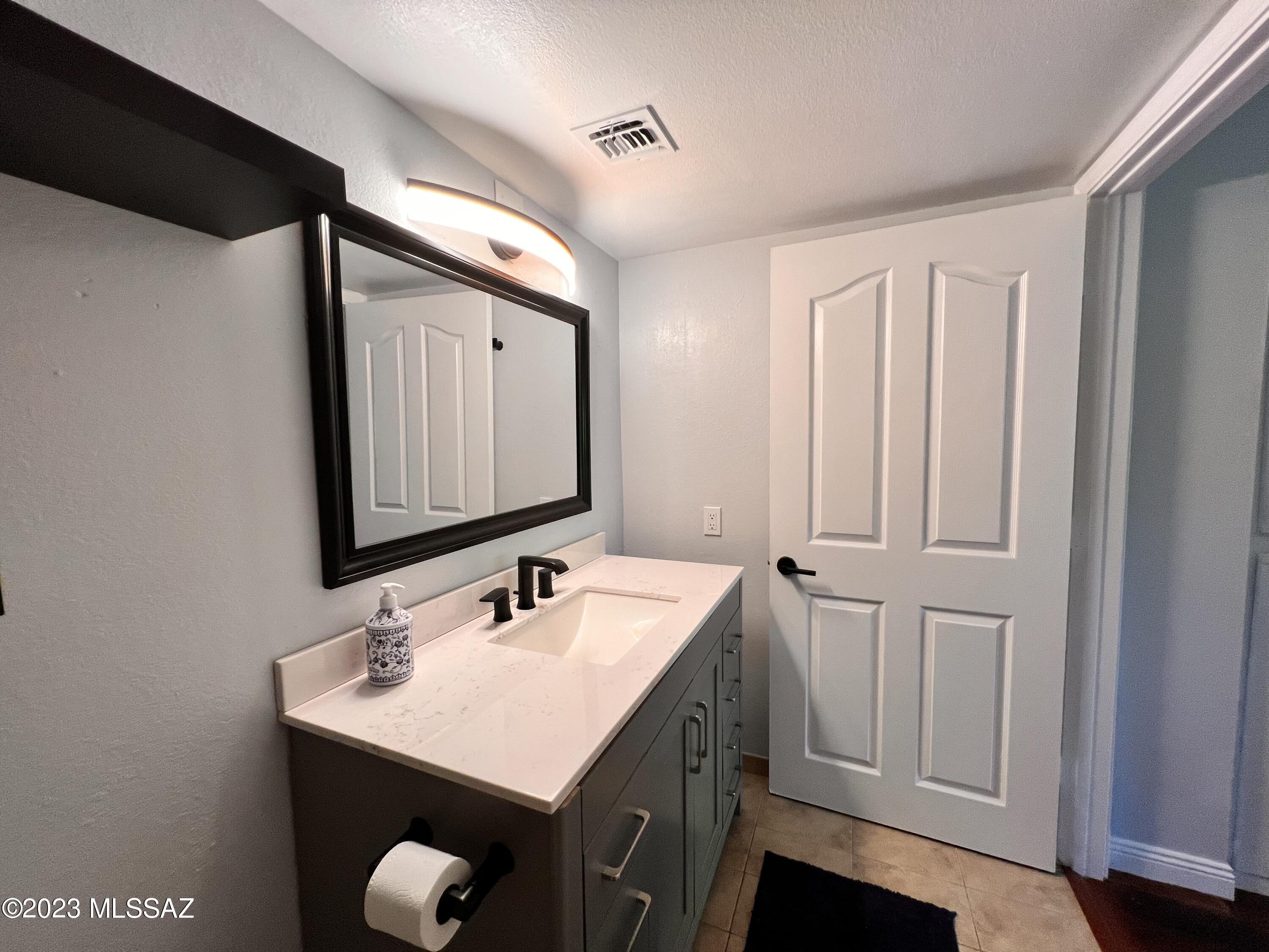 Veranda at Ventana Condominiums - Residential Lease