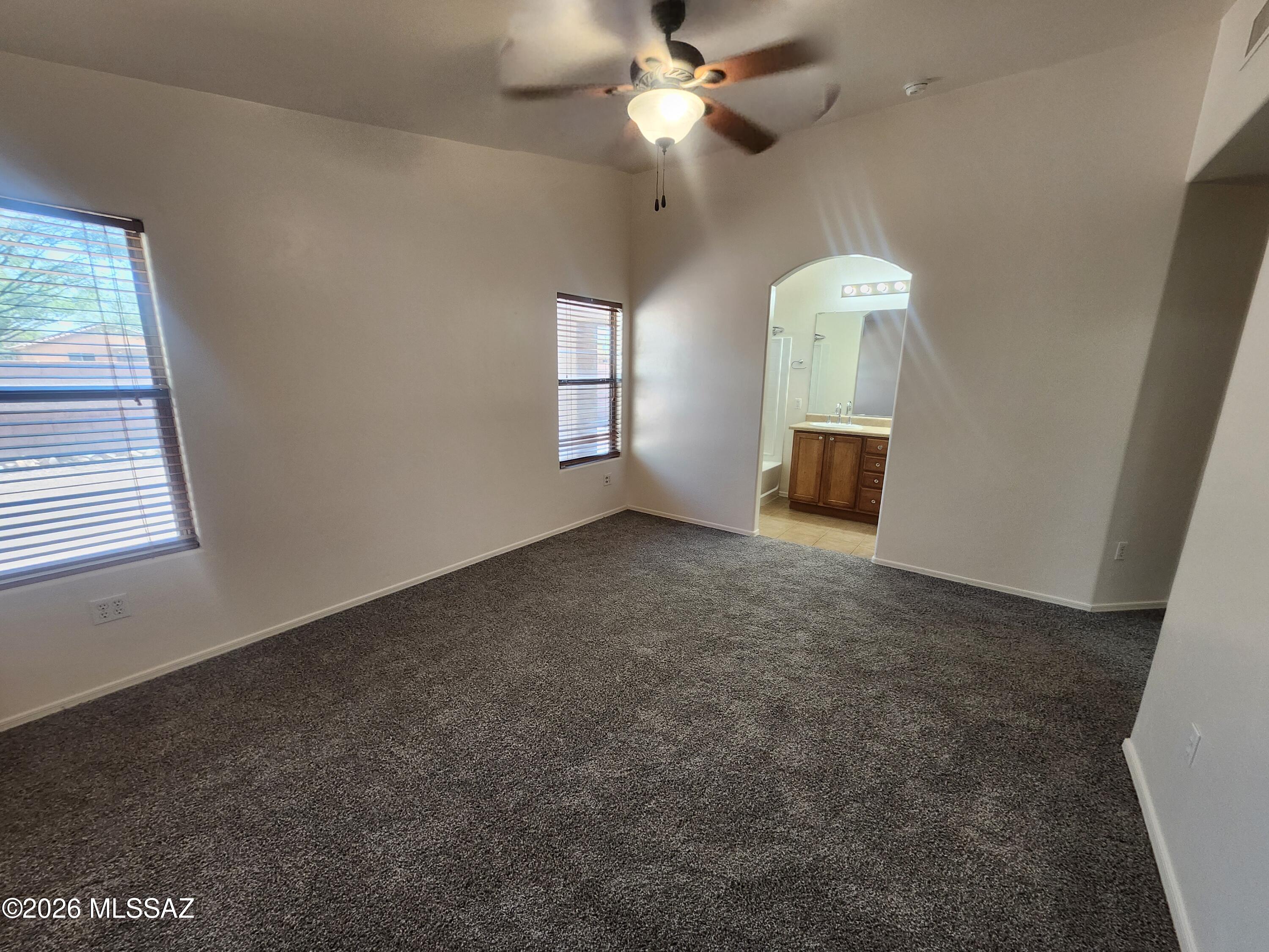 Valencia Reserve South (1-315) - Residential Lease