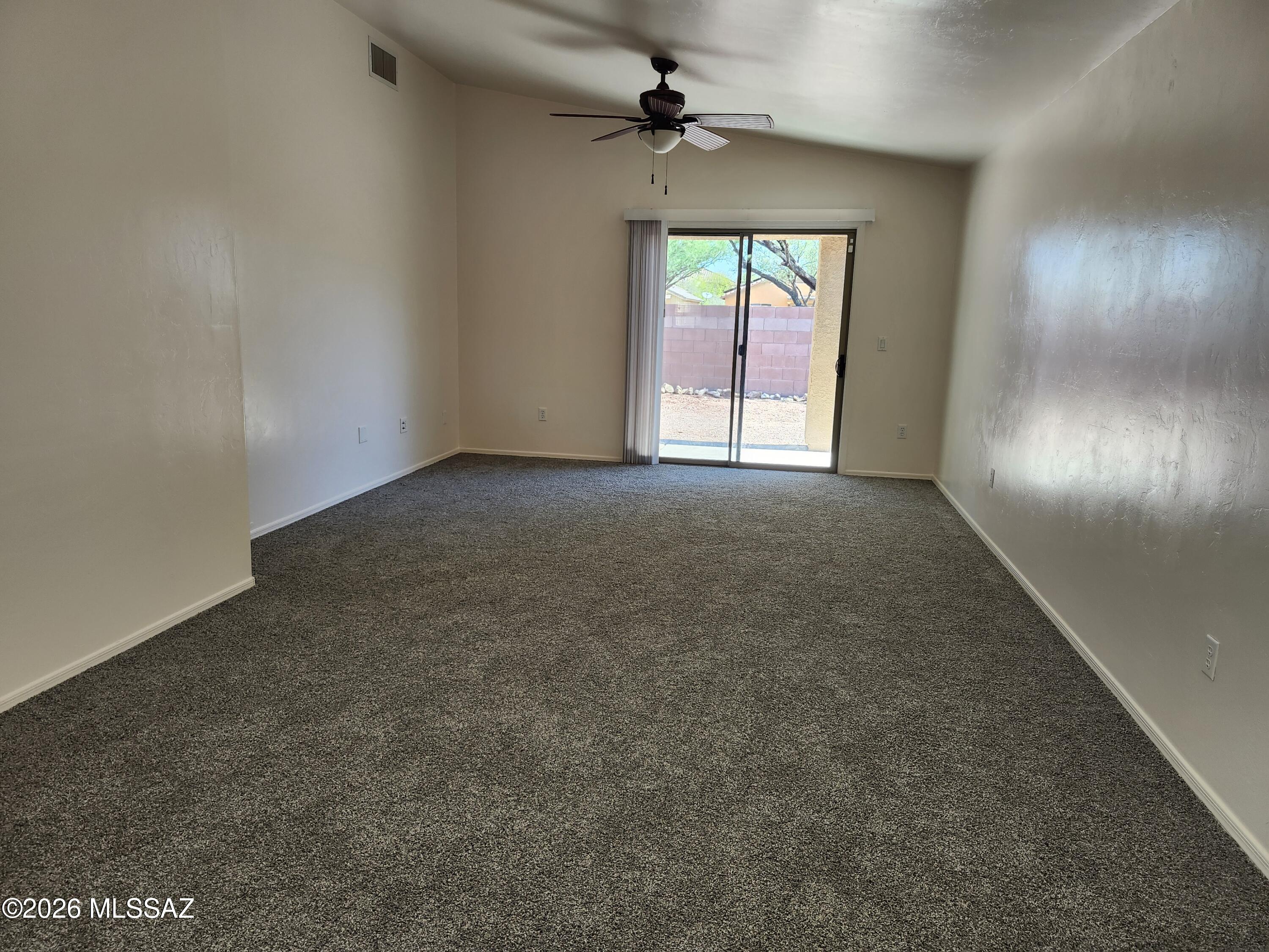 Valencia Reserve South (1-315) - Residential Lease