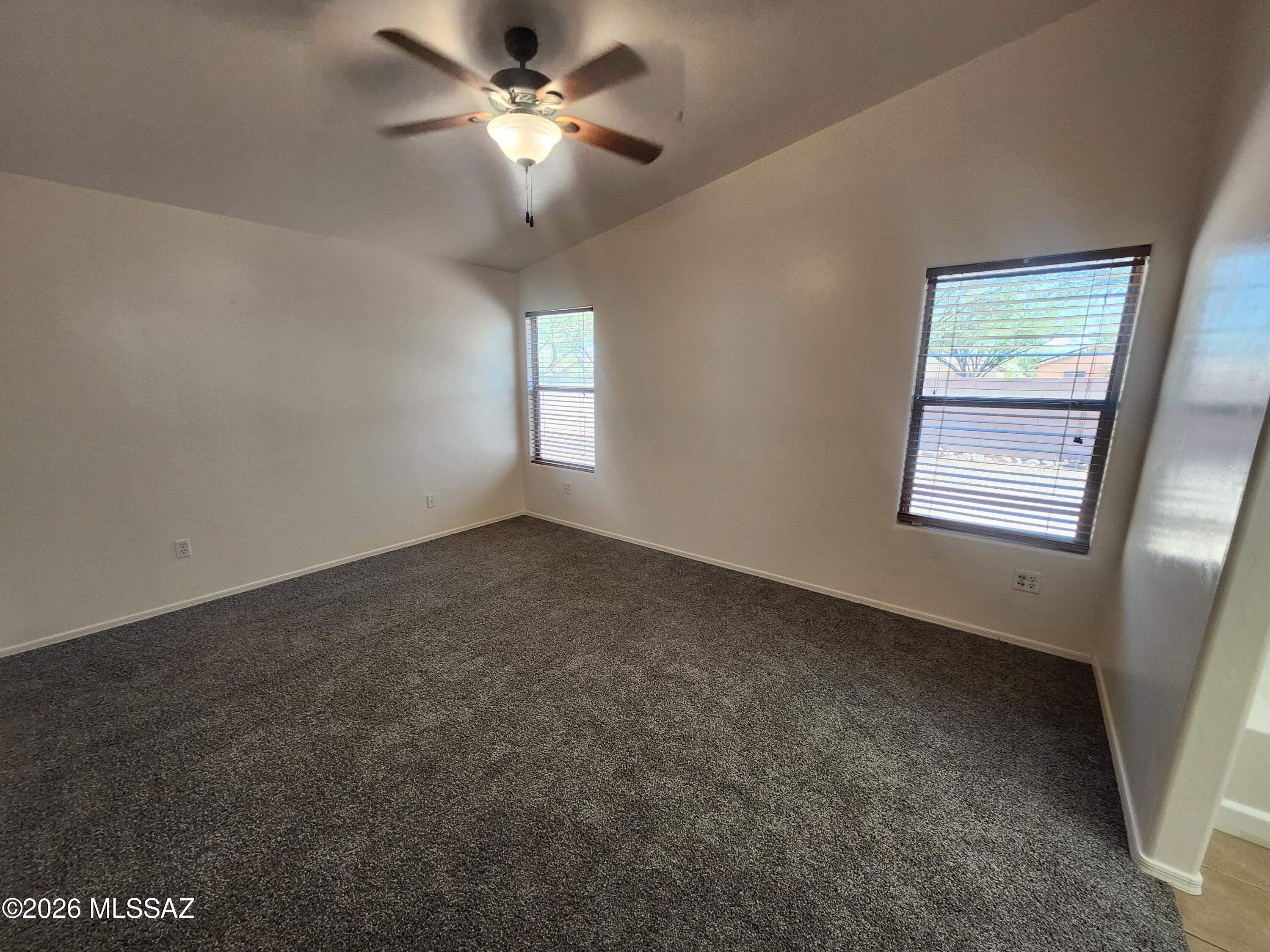 Valencia Reserve South (1-315) - Residential Lease