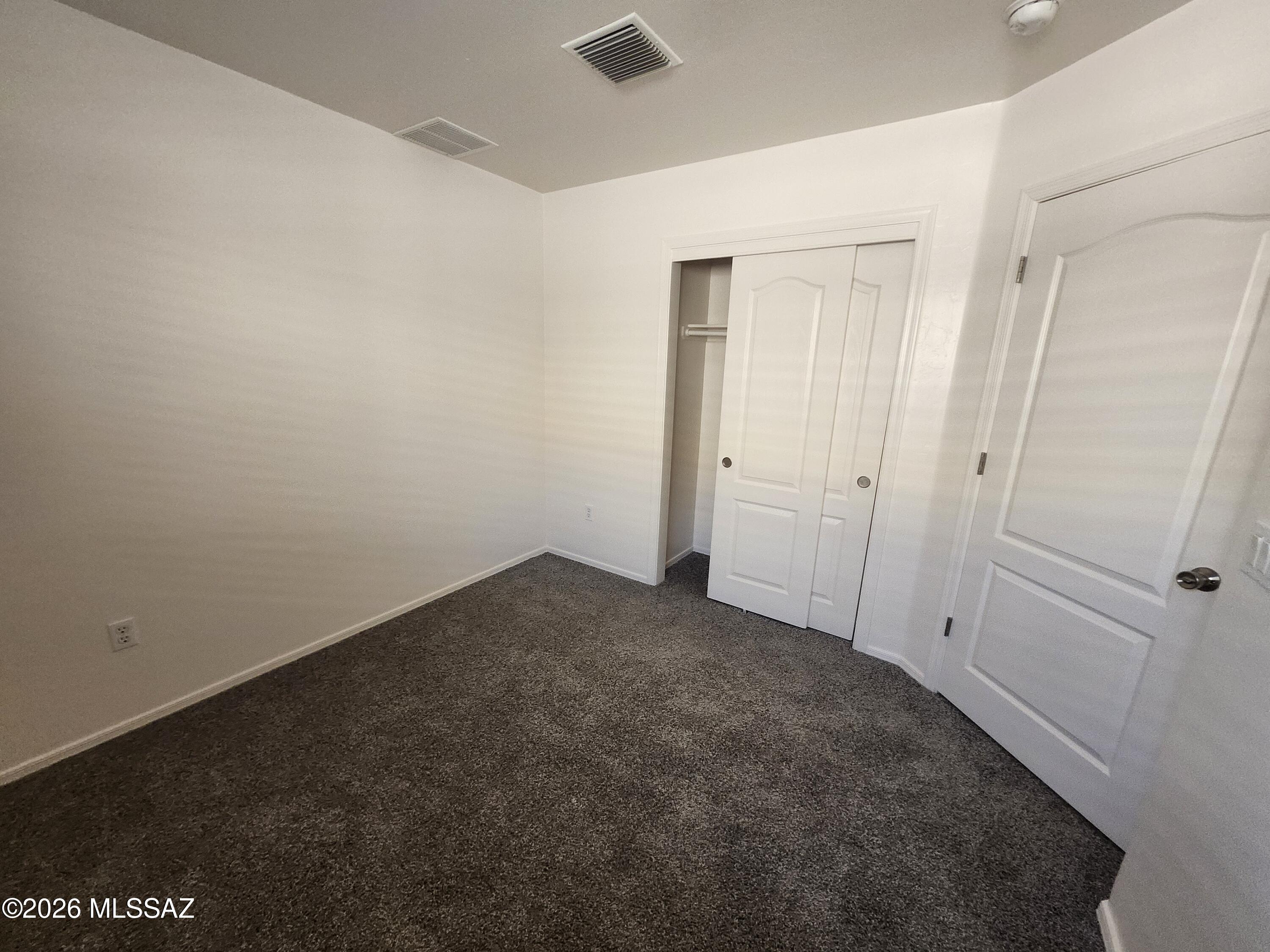 Valencia Reserve South (1-315) - Residential Lease