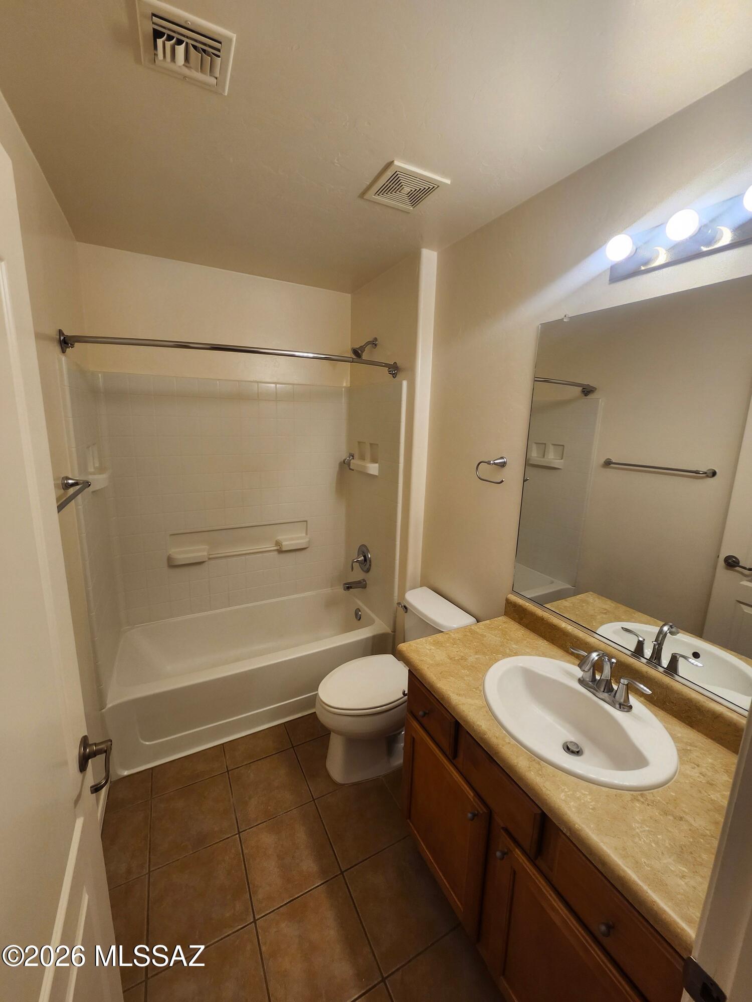 Valencia Reserve South (1-315) - Residential Lease