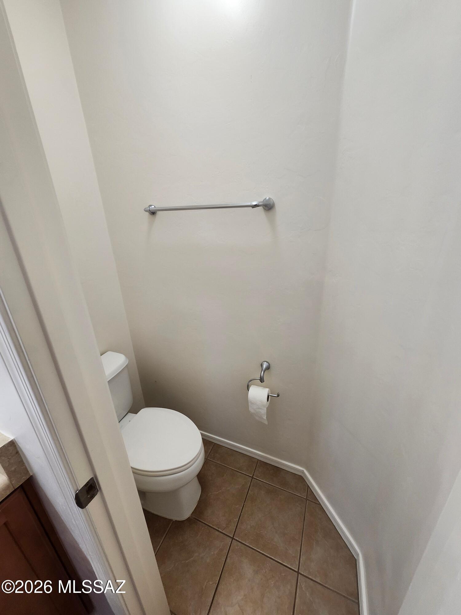 Valencia Reserve South (1-315) - Residential Lease