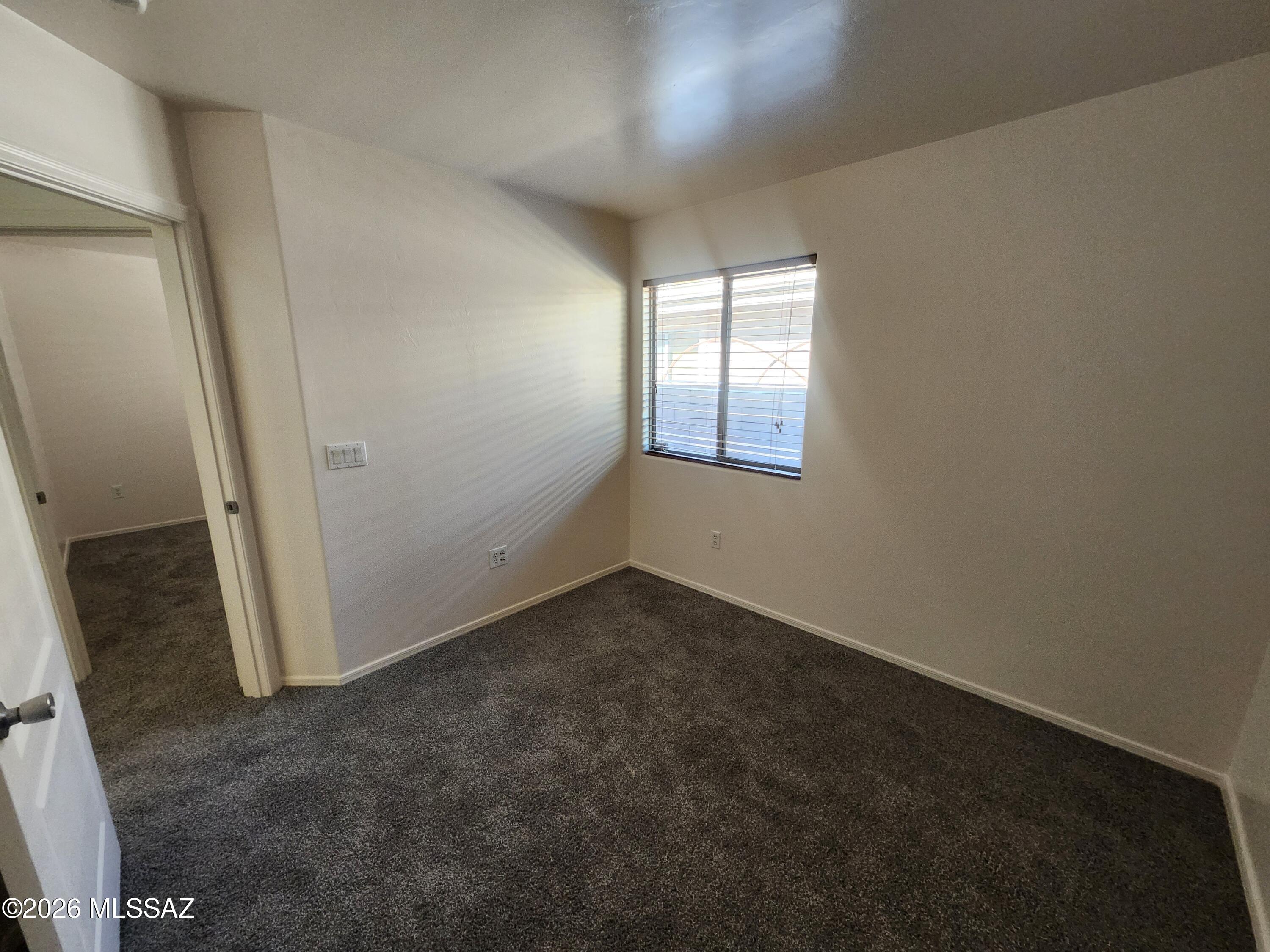Valencia Reserve South (1-315) - Residential Lease