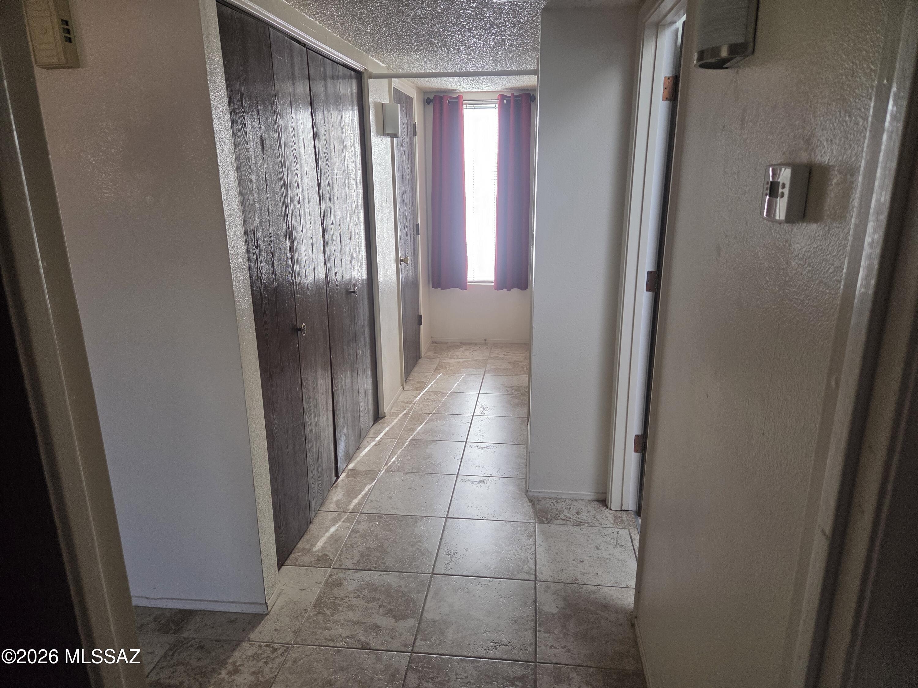 Pantano Park Townhouses - Residential