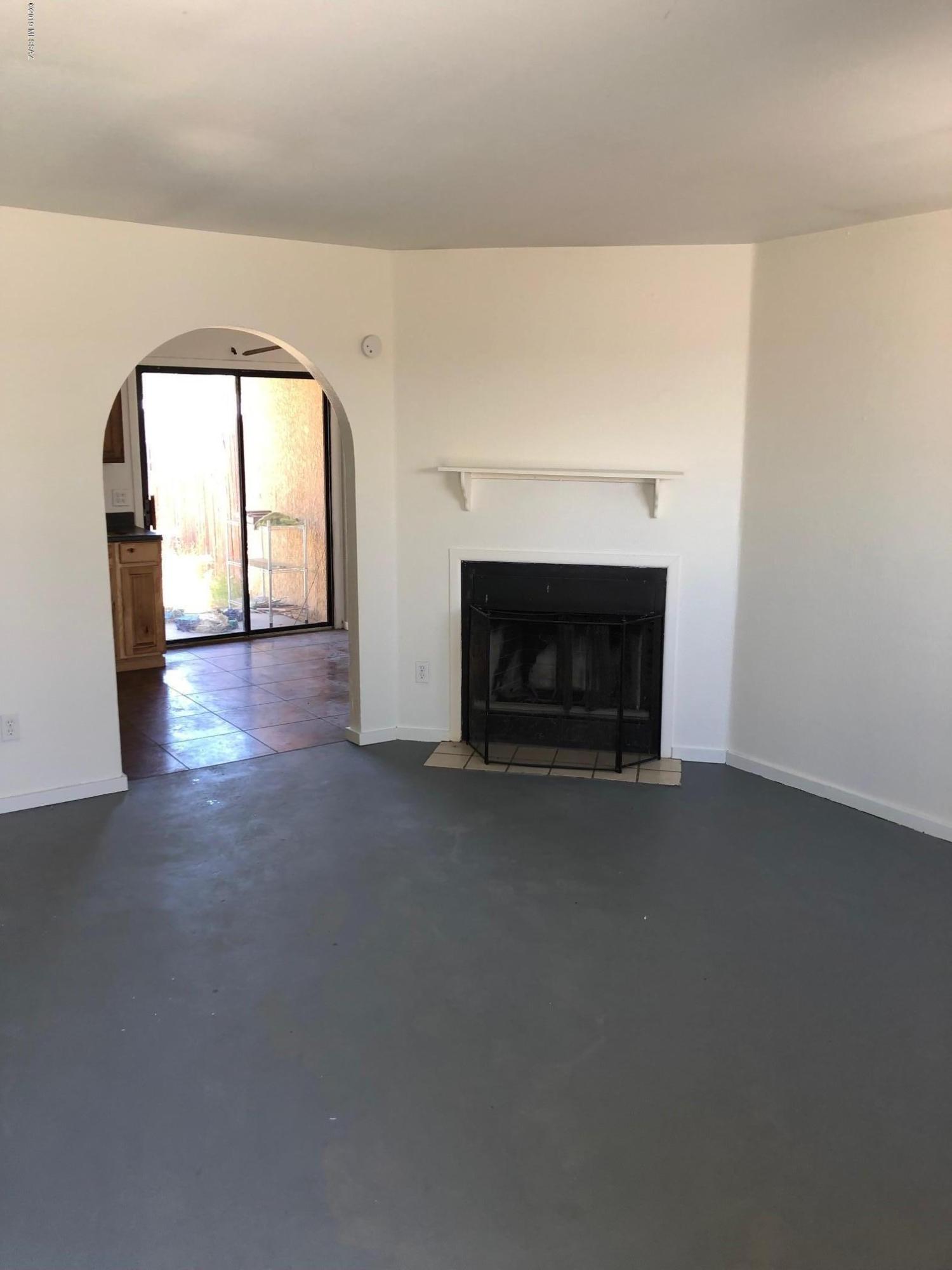 Catalina Poultry Acres NO 3 - Residential Lease
