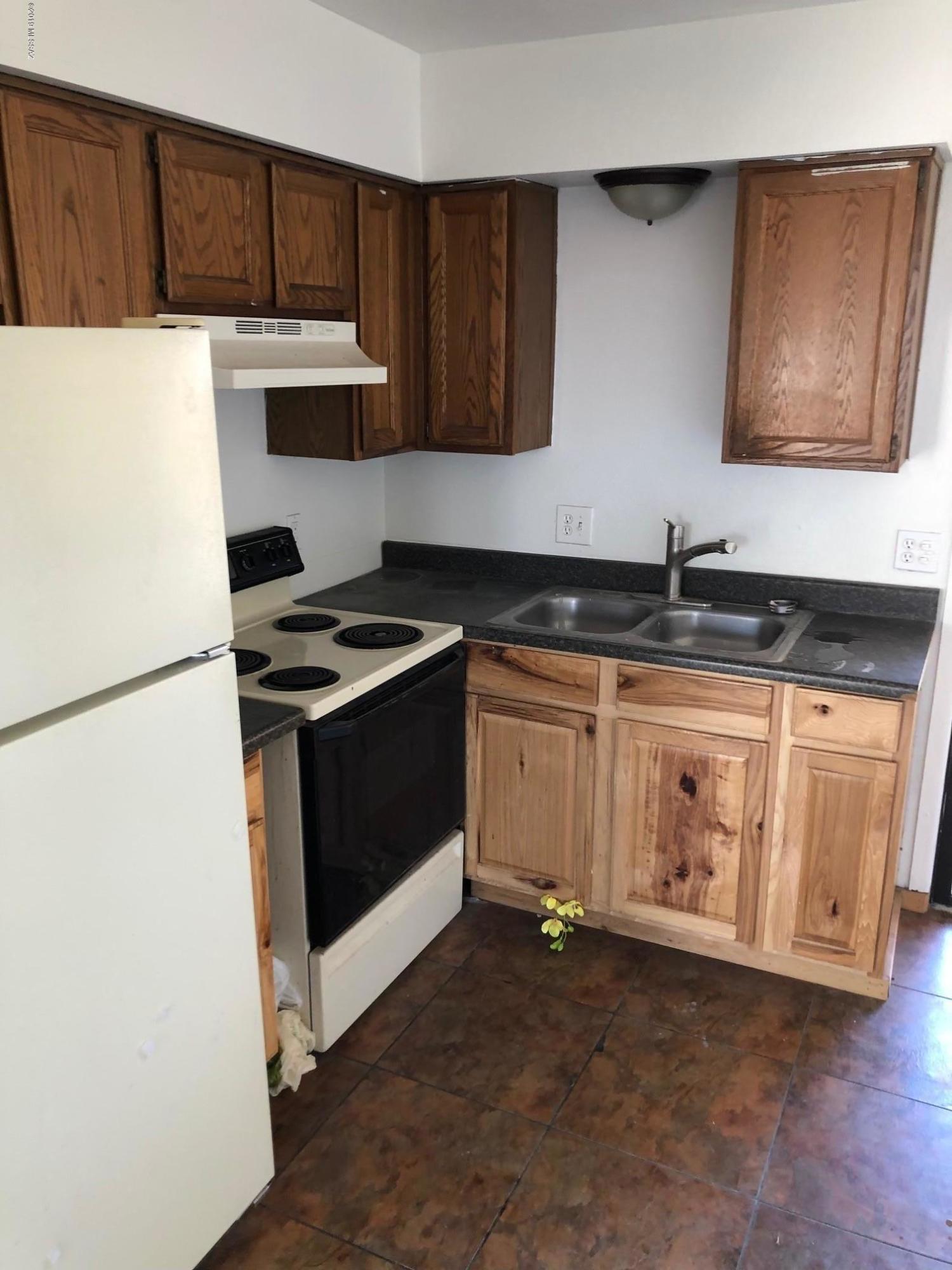 Catalina Poultry Acres NO 3 - Residential Lease