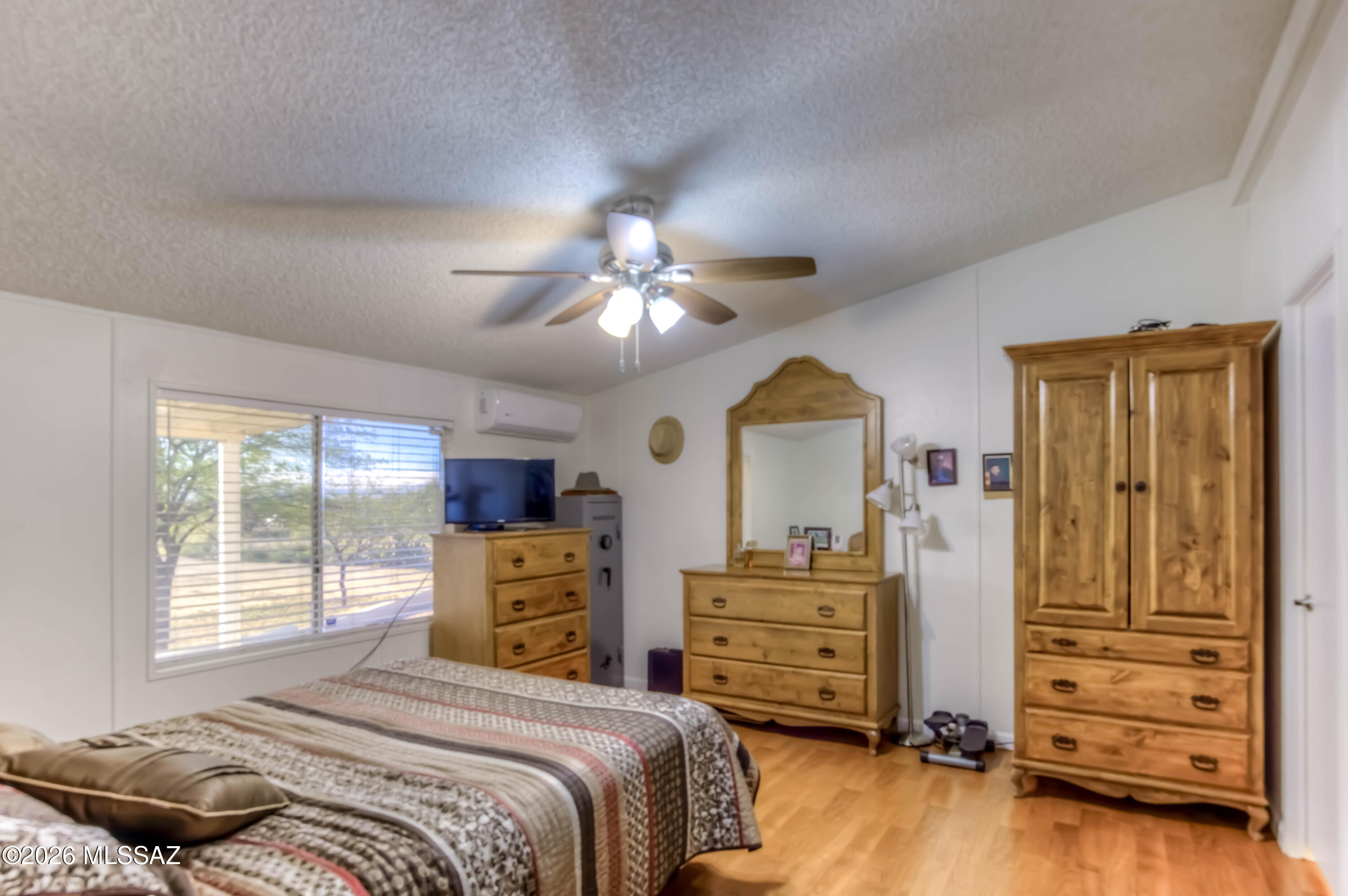 Wonderland (1-25) - Residential