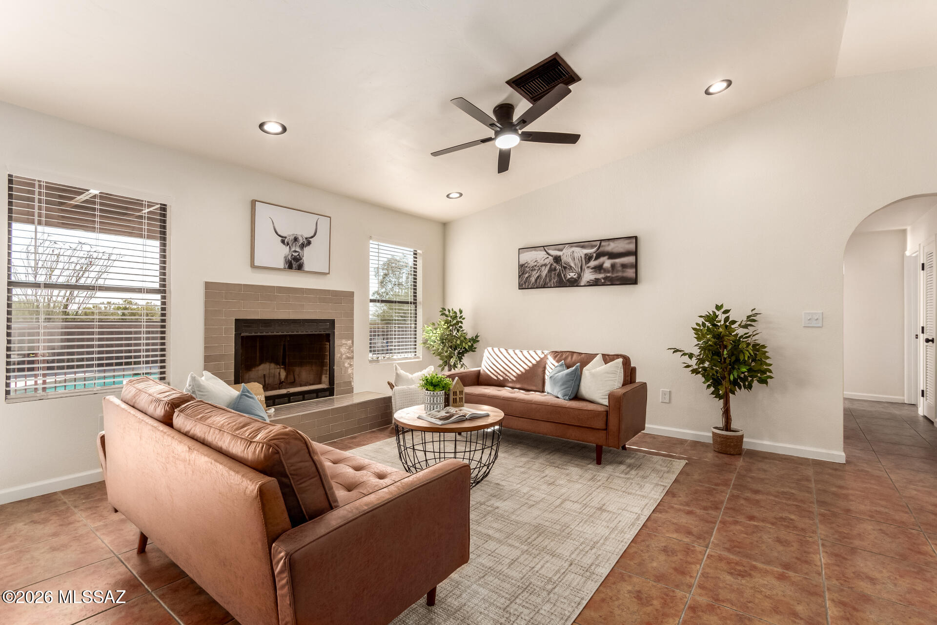 New Tucson Unit NO. 4 (1-203) - Residential