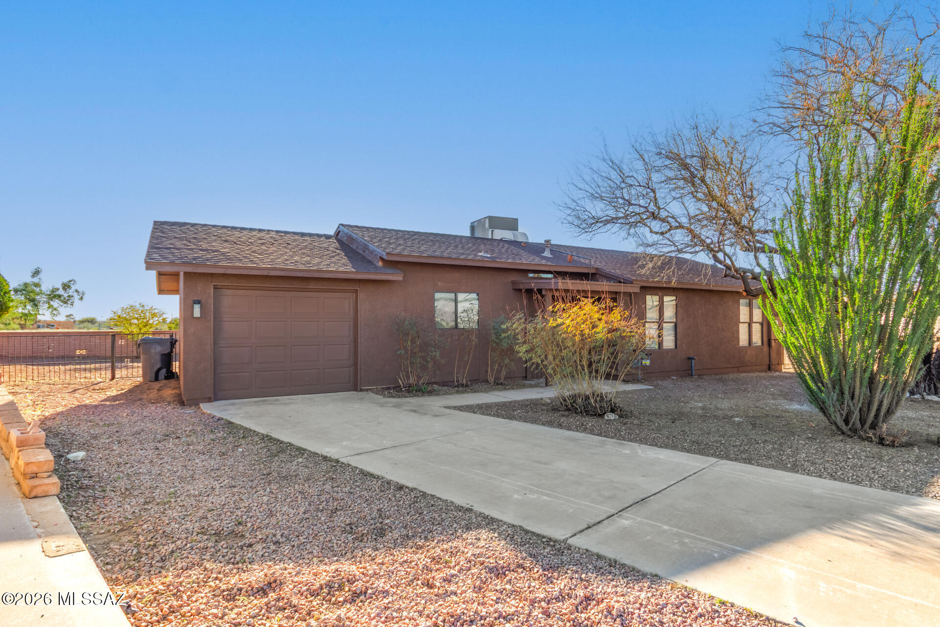 New Tucson Unit NO. 4 (1-203) - Residential