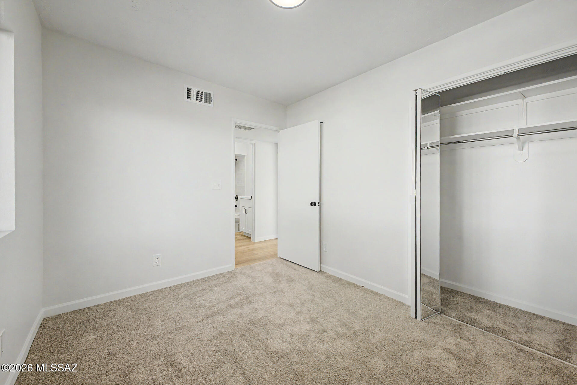 Green Valley Townhouses NO.7 - Residential