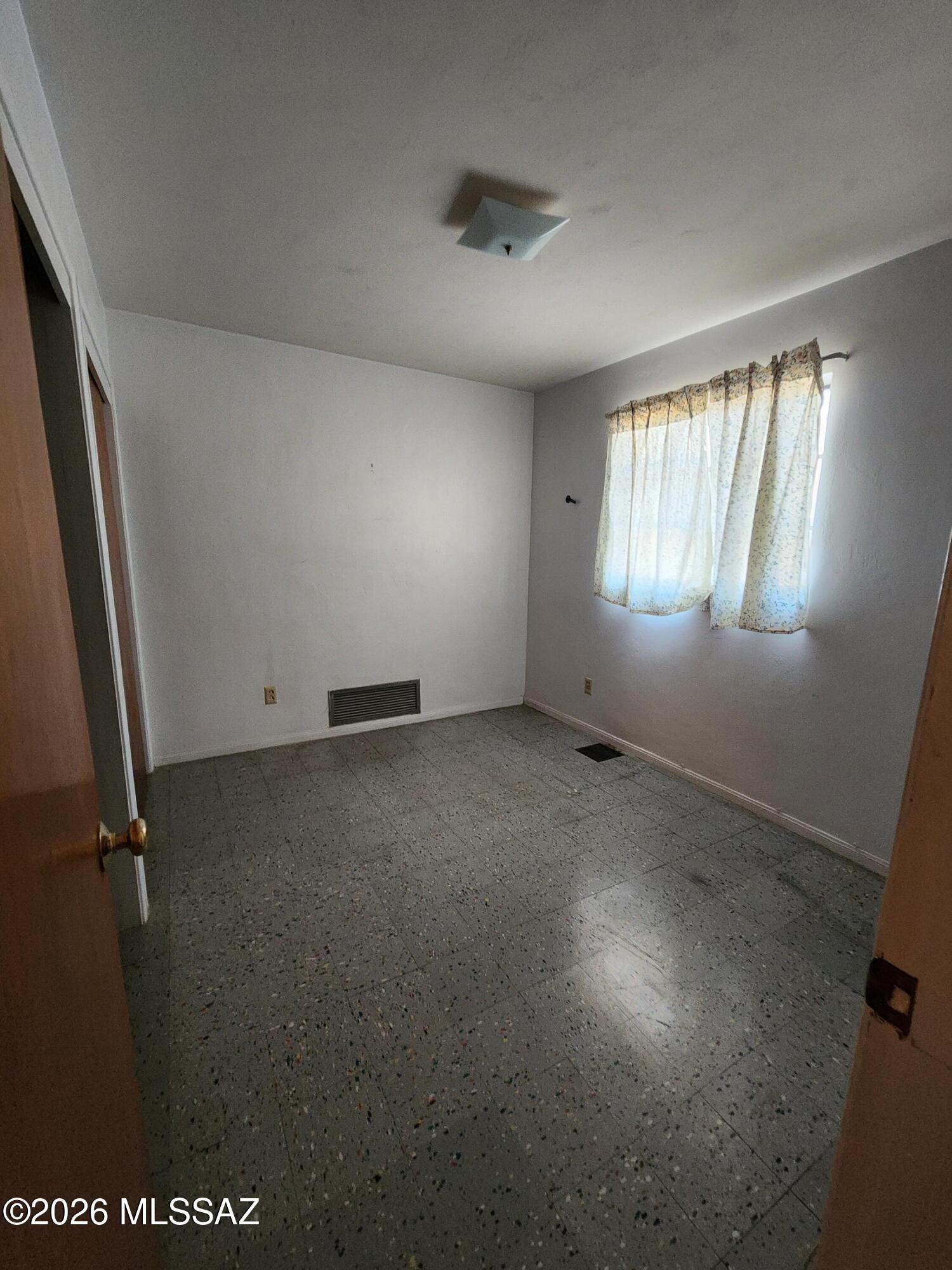 San Fernando Village - Residential