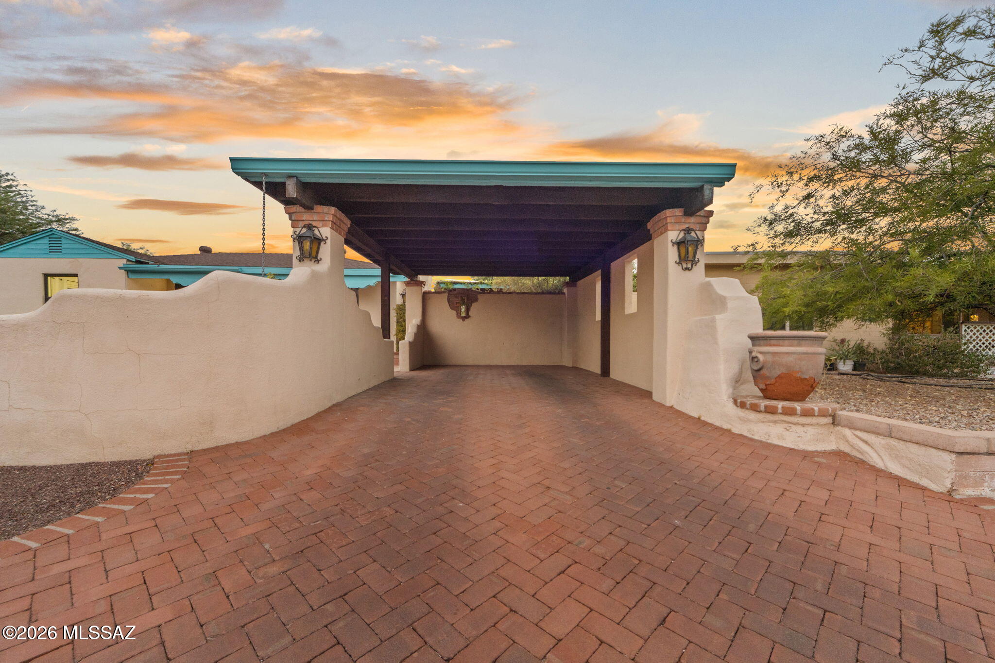Desert Highlands - Residential