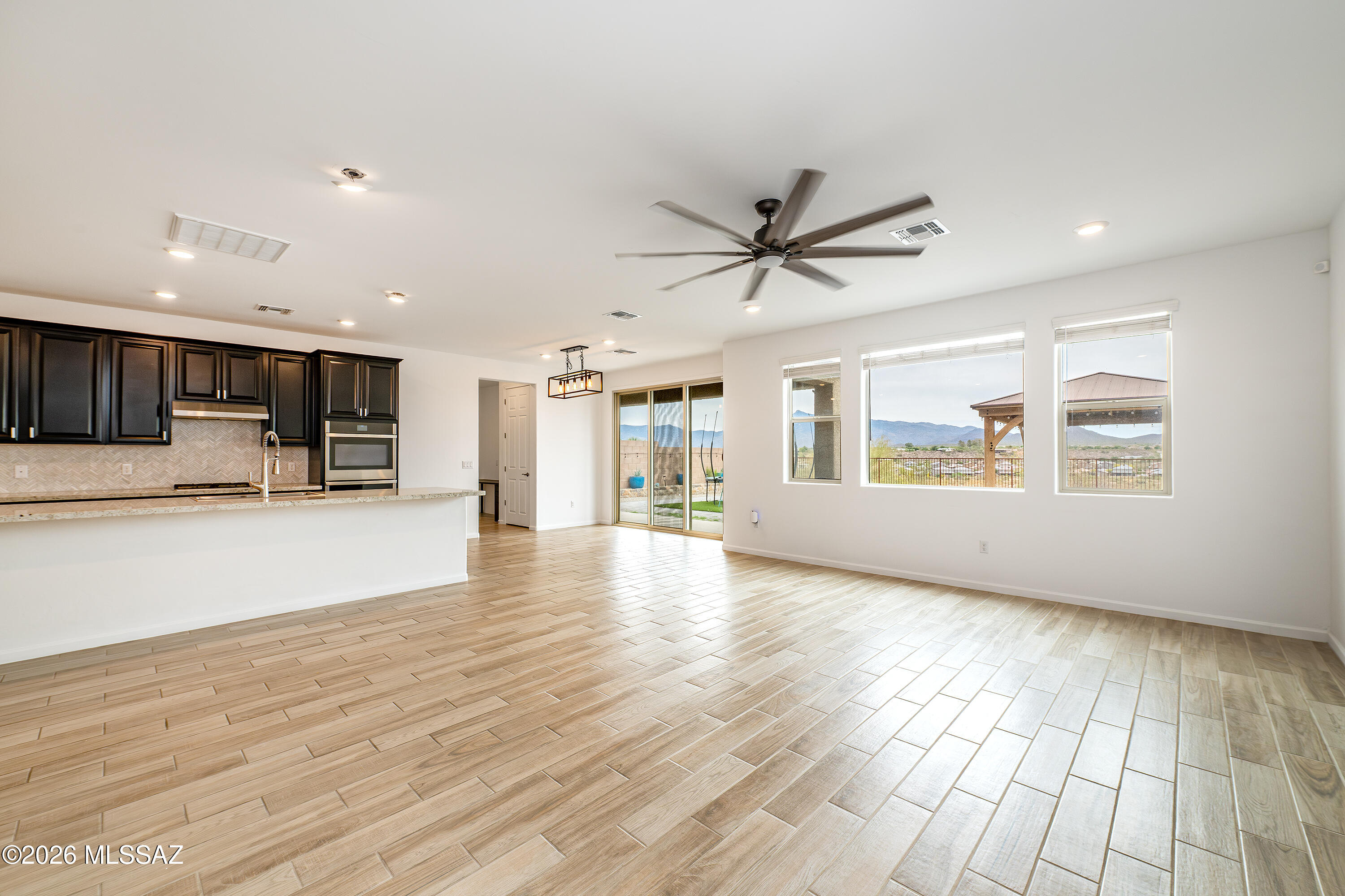 The Vistas At Rincon Knolls SQ20152600506 - Residential