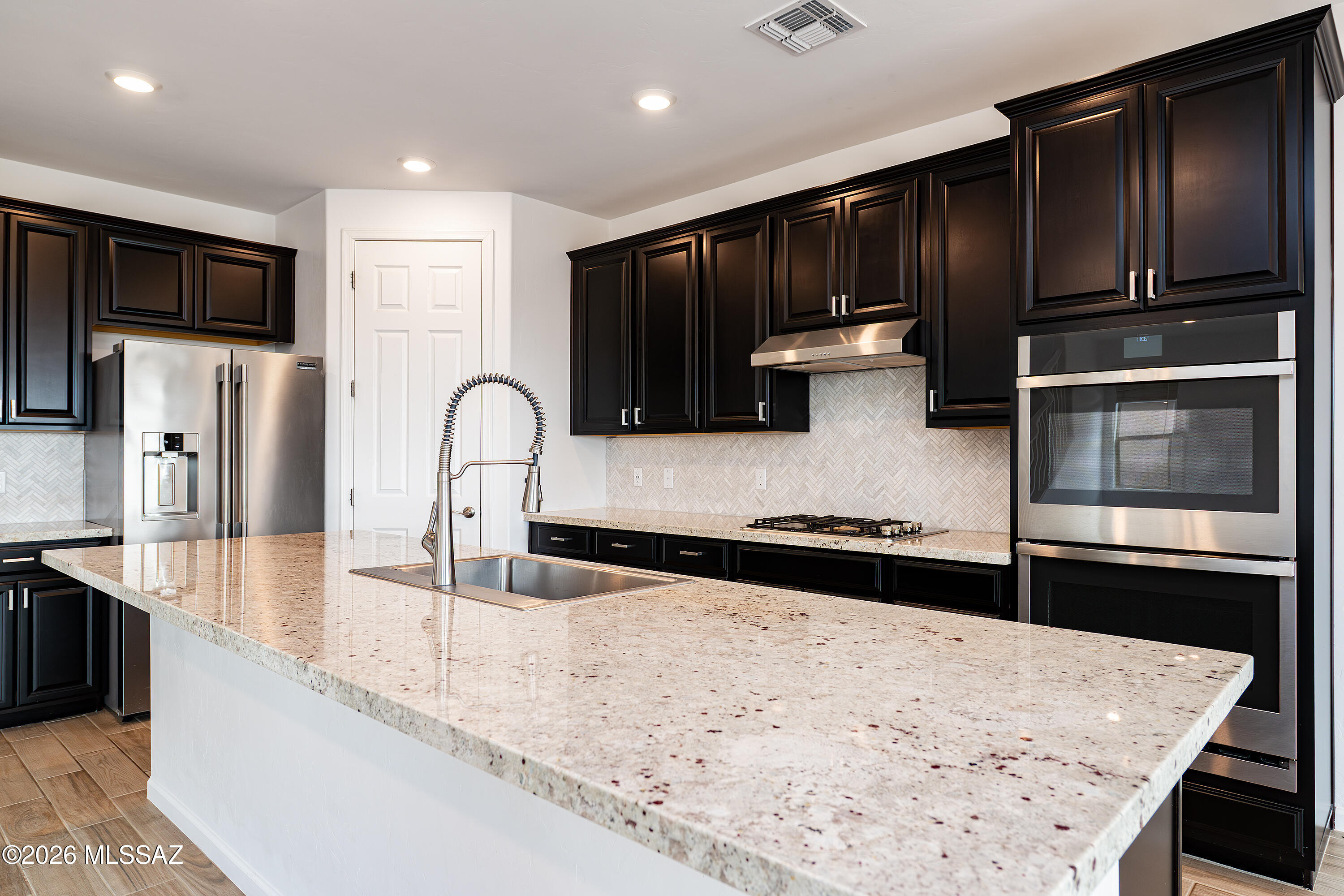The Vistas At Rincon Knolls SQ20152600506 - Residential