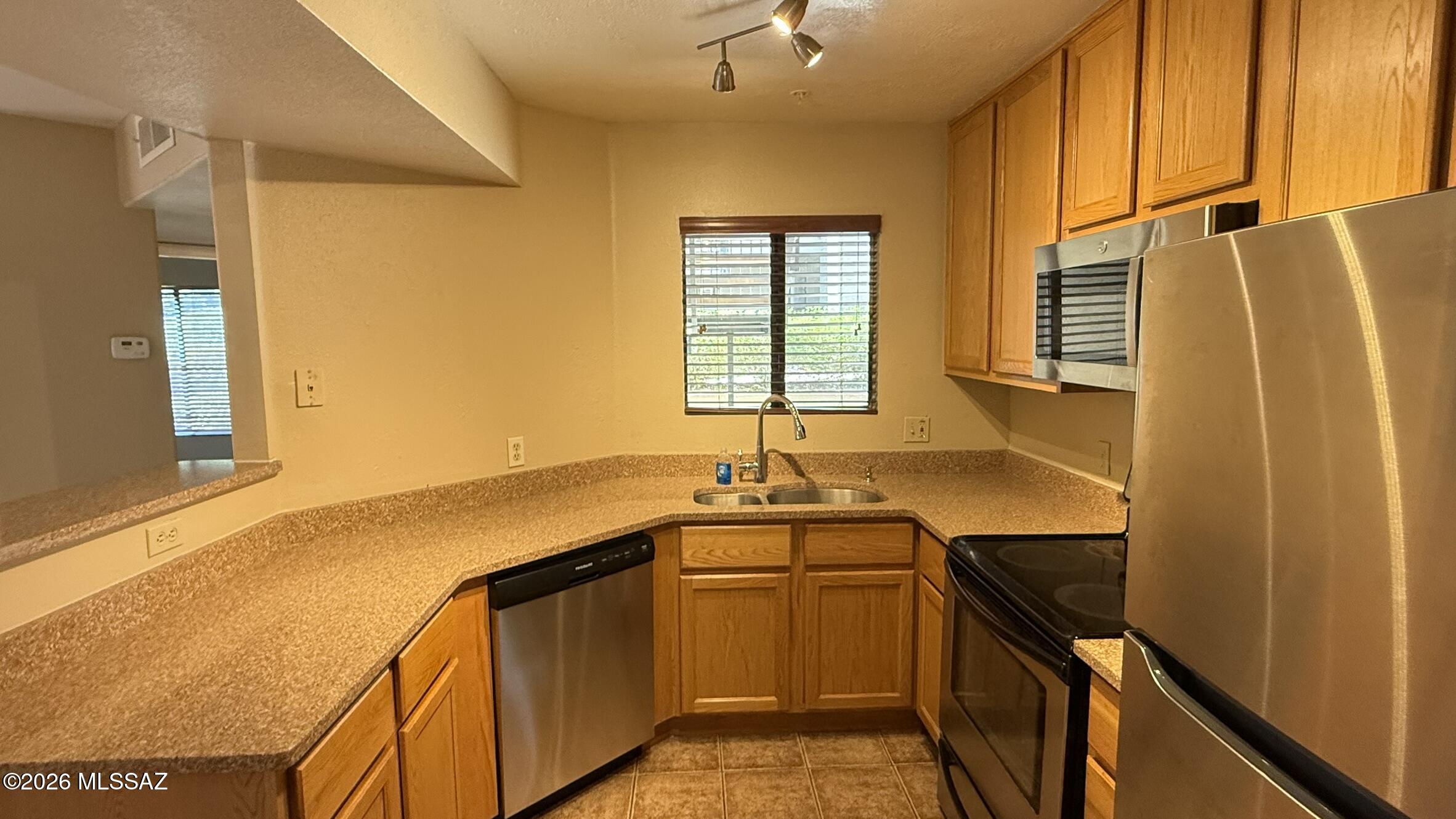 Veranda at Ventana Condominiums - Residential Lease