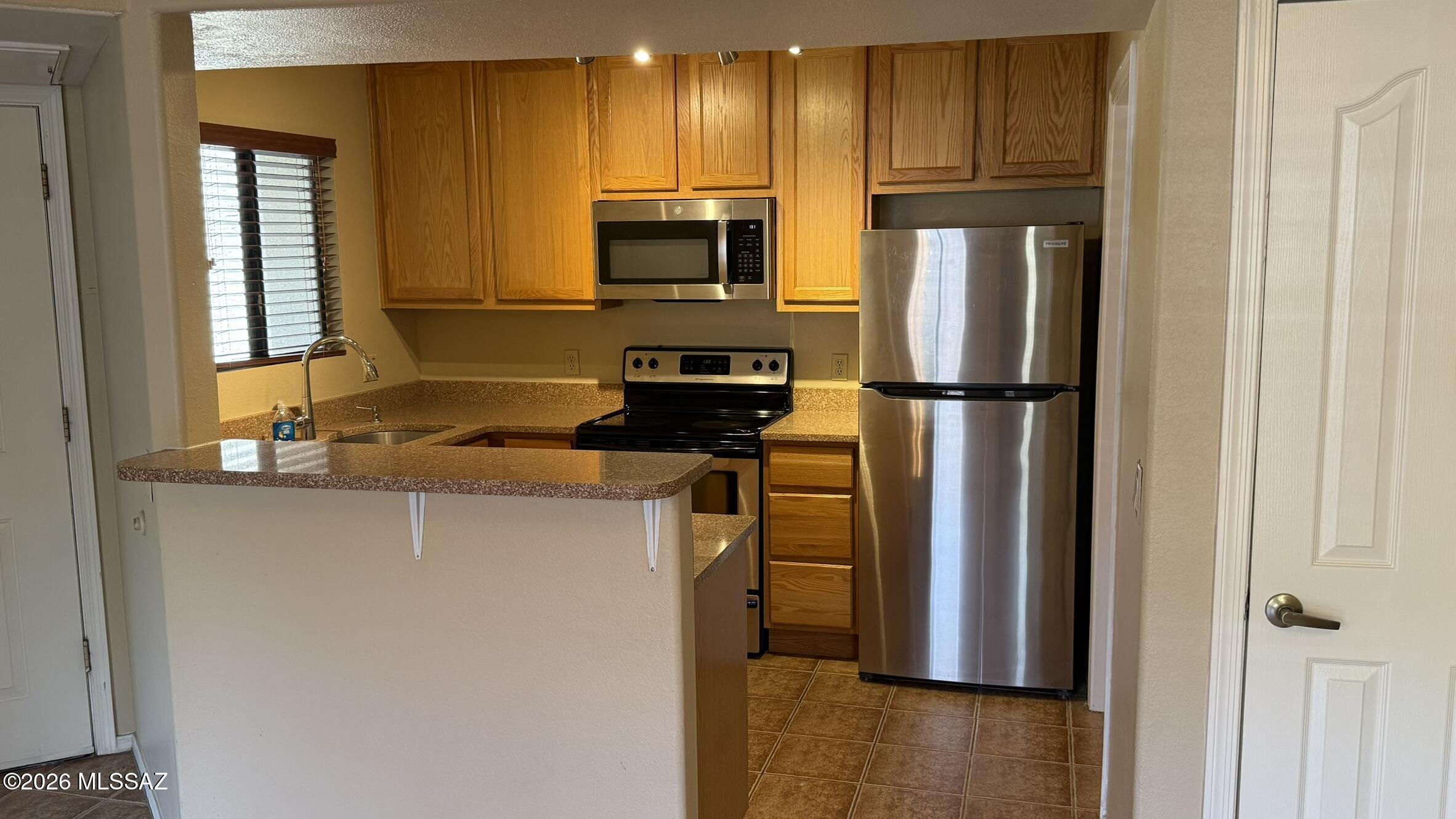 Veranda at Ventana Condominiums - Residential Lease