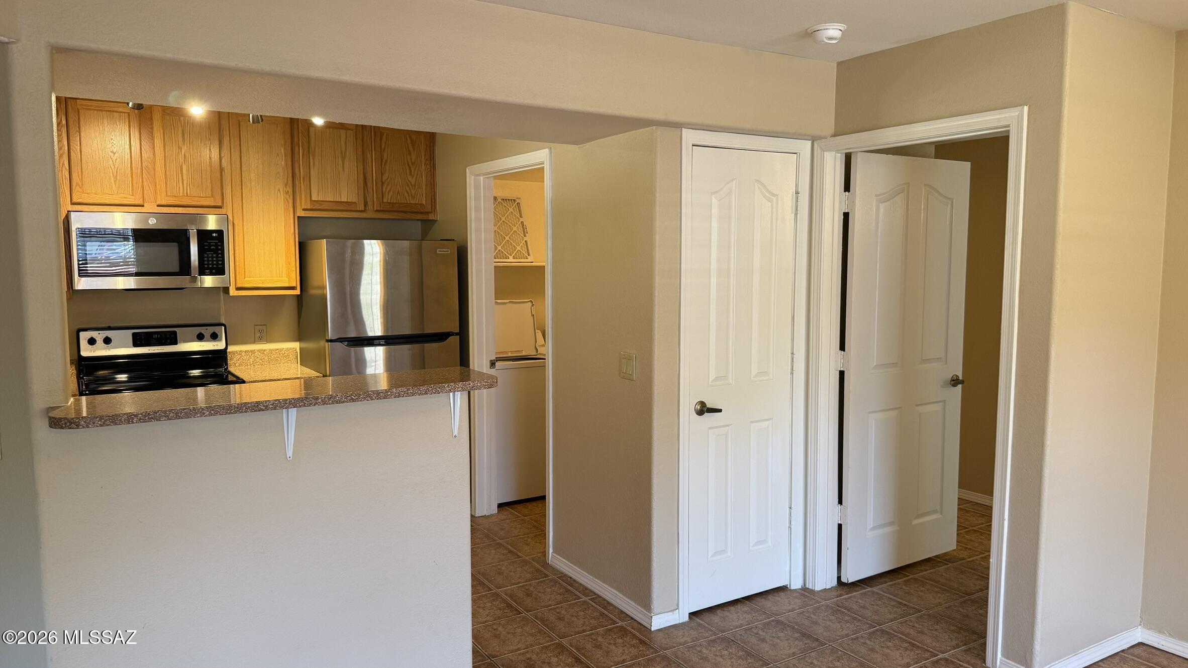 Veranda at Ventana Condominiums - Residential Lease