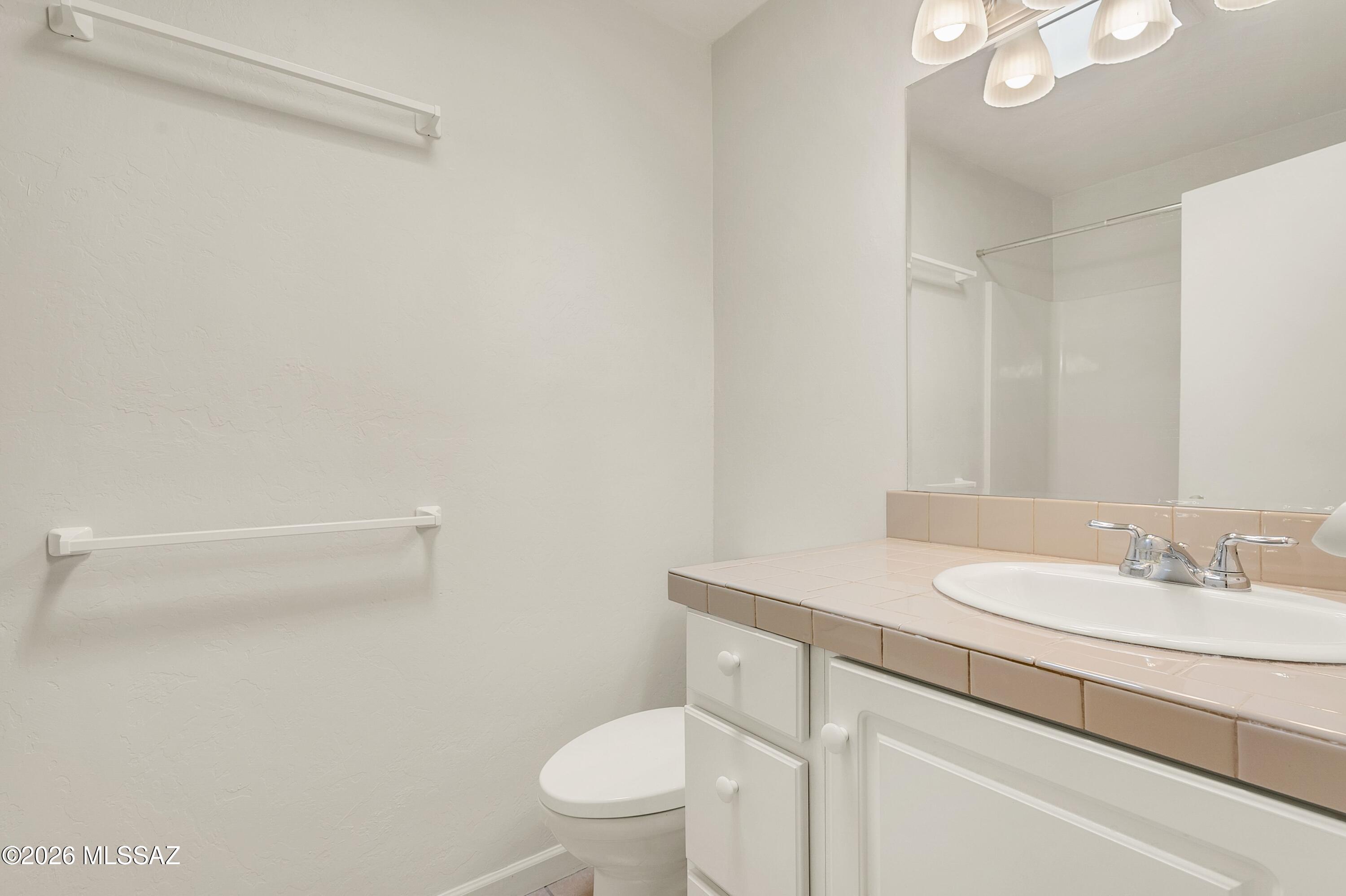 San Francisco Square (1-16) - Residential