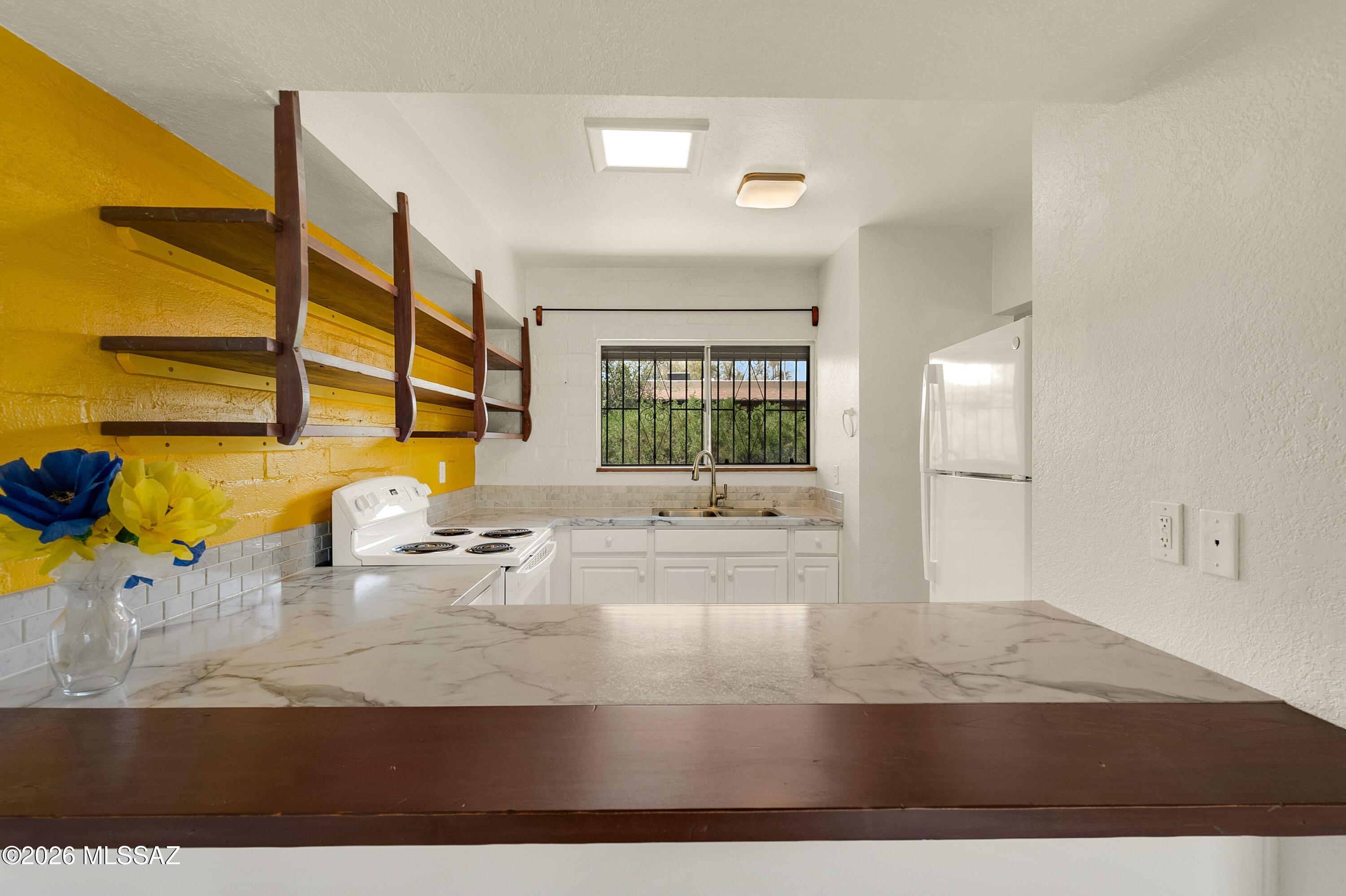 San Francisco Square (1-16) - Residential