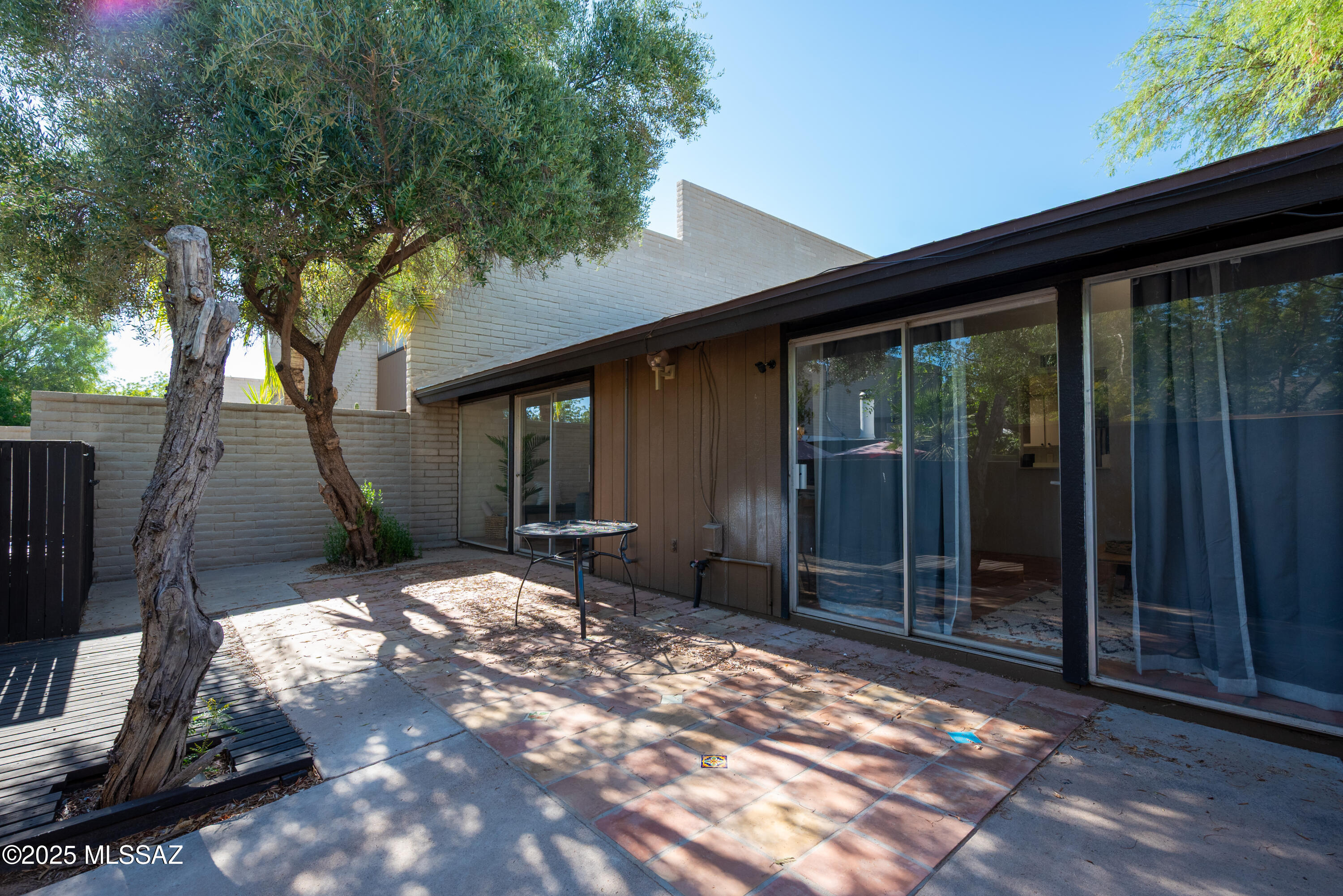 Orchard River (1-138) - Residential Lease
