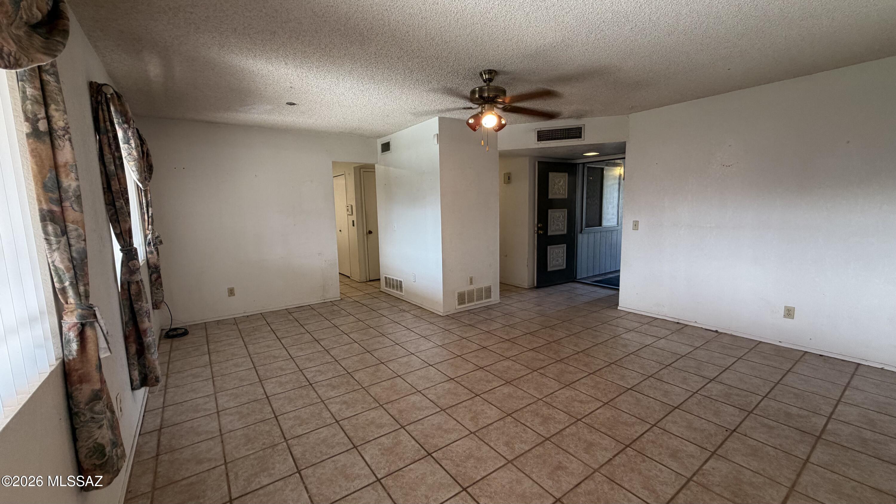 Casas Adobes Park (277-415) - Residential