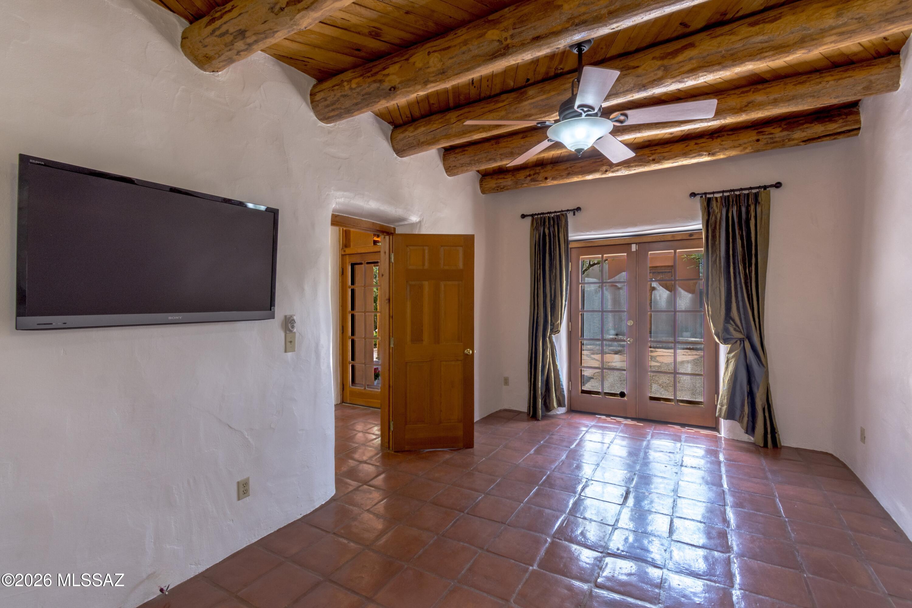 Fort Lowell Place (1-12) - Residential