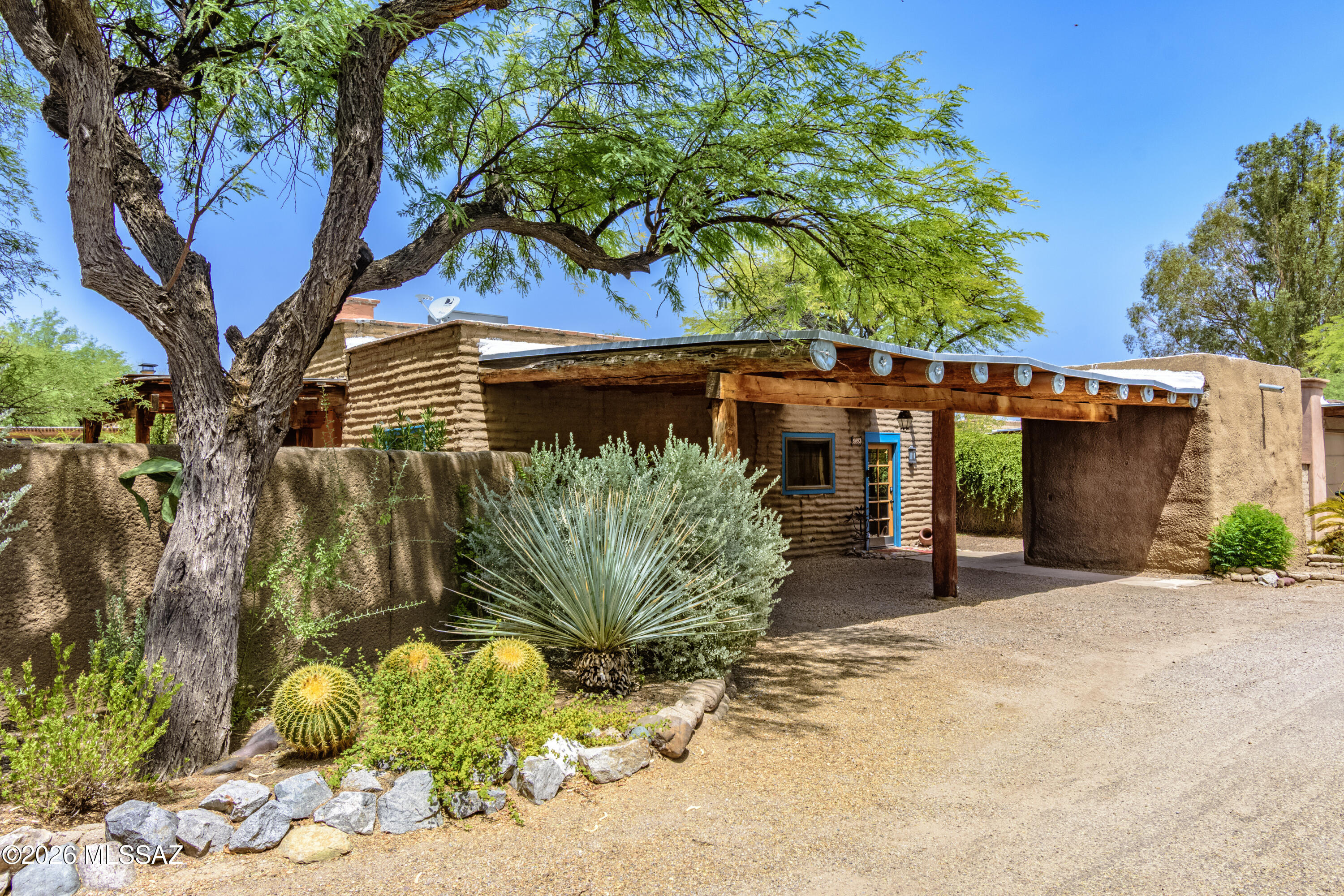 Fort Lowell Place (1-12) - Residential