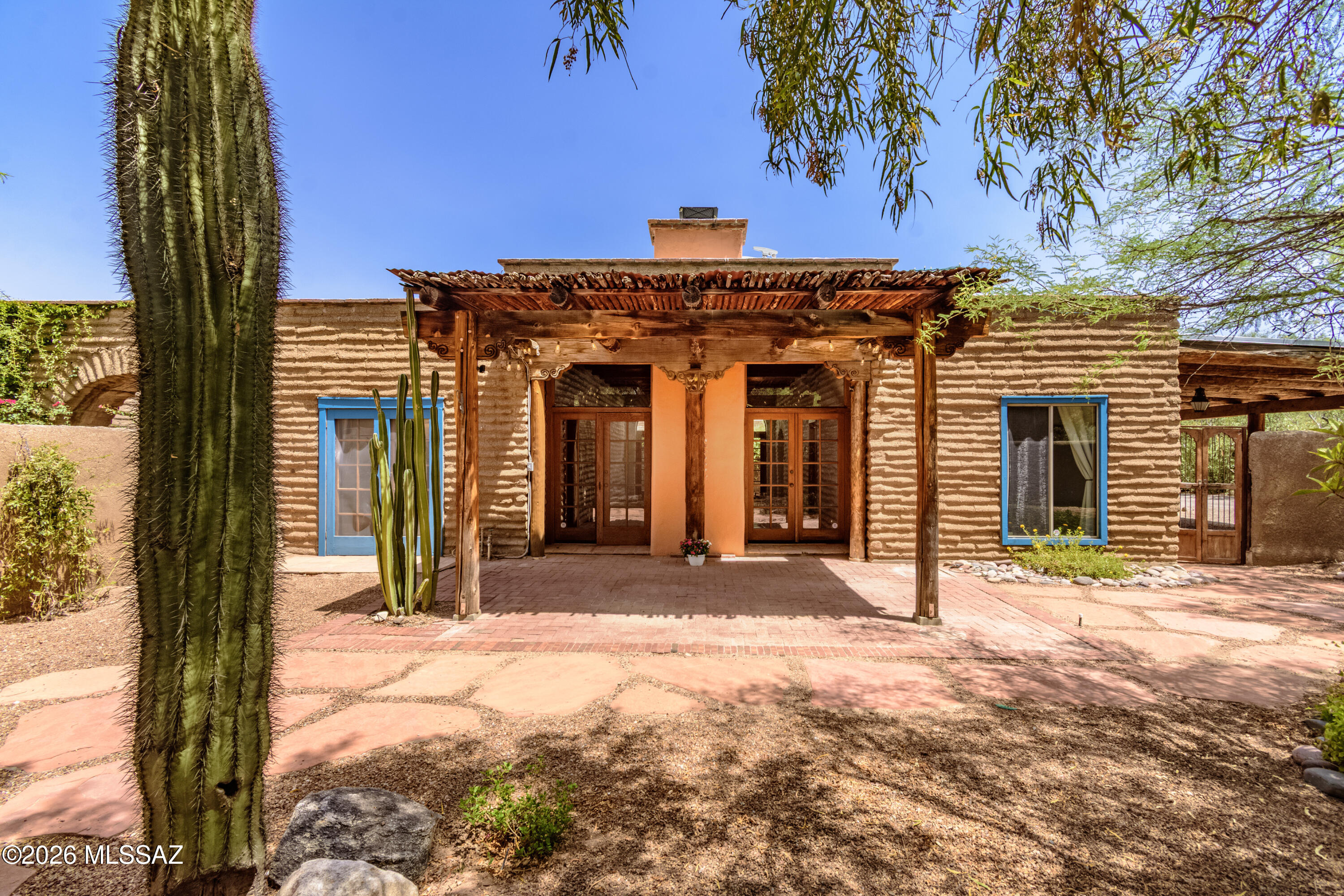 Fort Lowell Place (1-12) - Residential