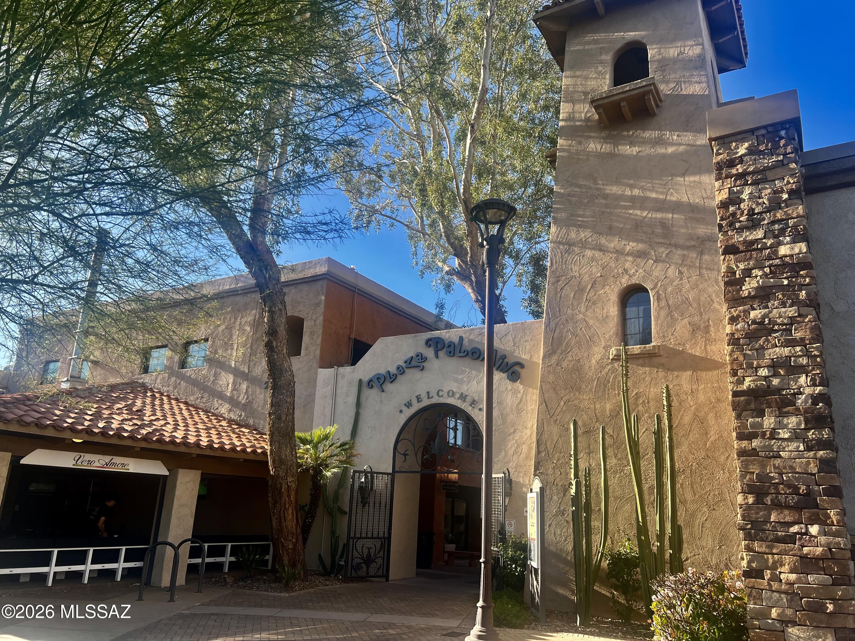 Fort Lowell Place (1-12) - Residential