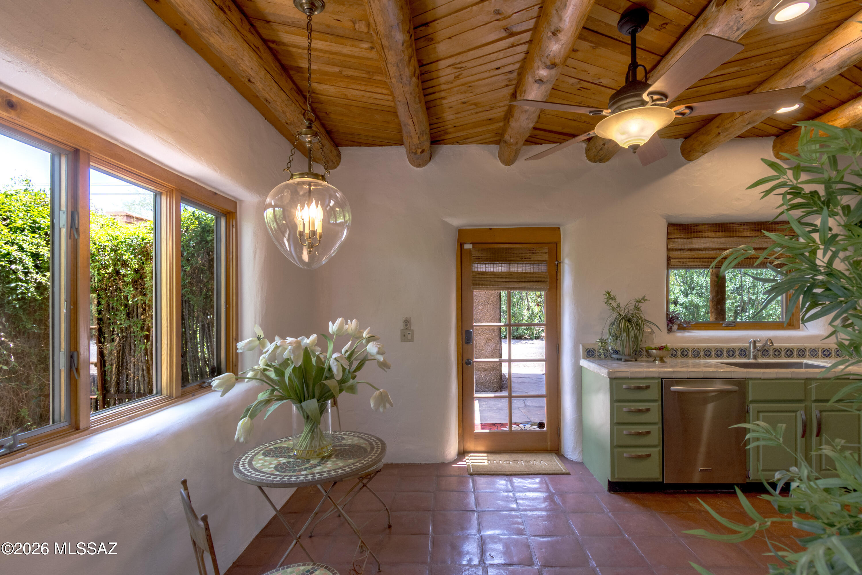 Fort Lowell Place (1-12) - Residential