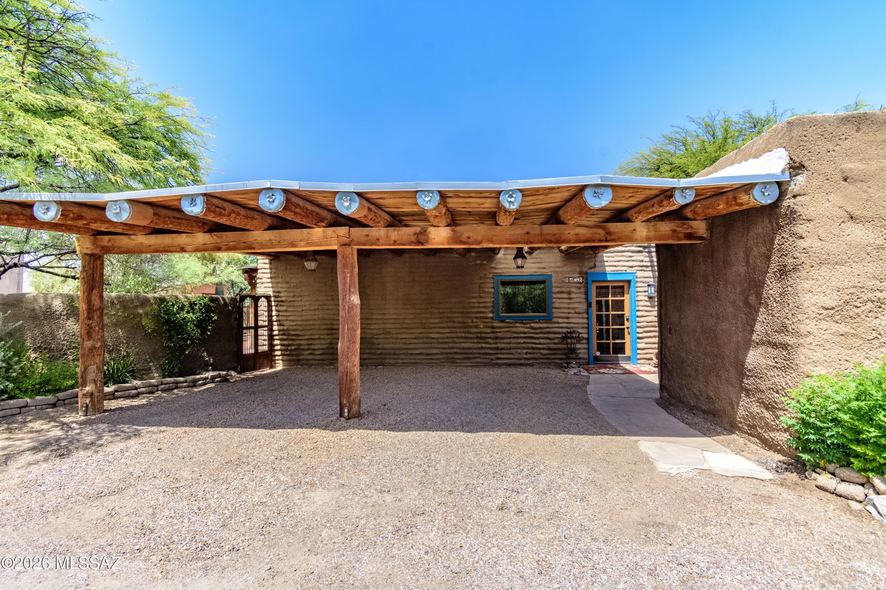 Fort Lowell Place (1-12) - Residential