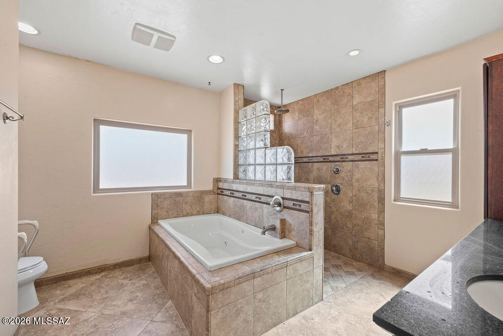 White Fence Farms (1-65) - Residential