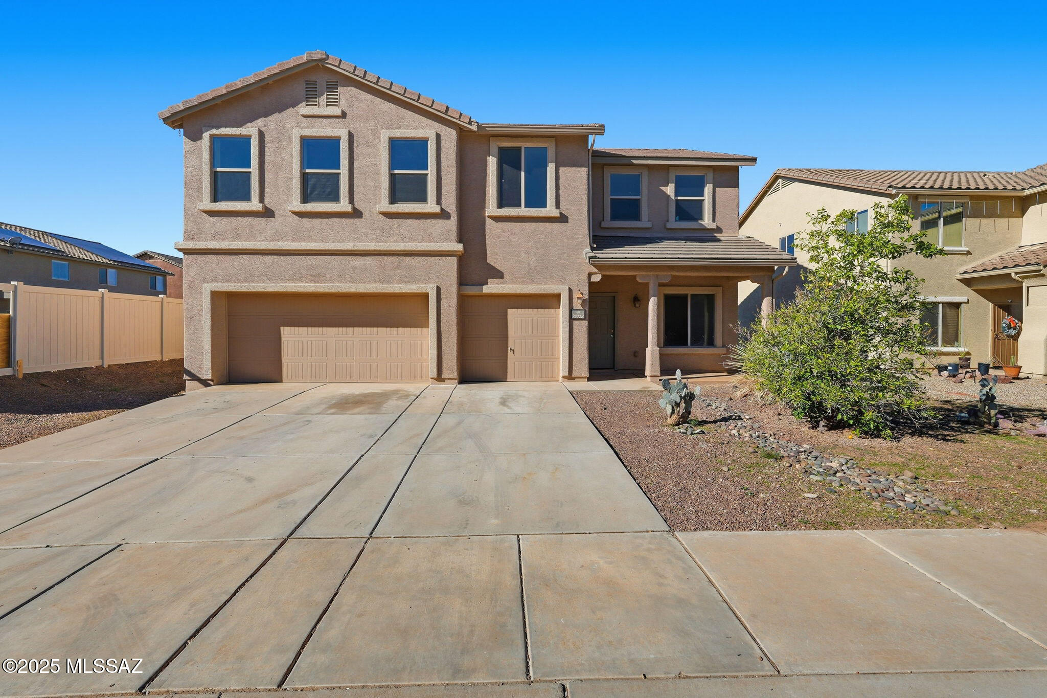 Beautifully refreshed & thoughtfully updated. Featuring new carpet, fresh interior paint, HVAC system, & so much more. Creating an easy move in experience from the moment you arrive.

The heart of the home is a generous kitchen w/ 2 pantry closets, a center island & a window over the sink that frames views of the landscaped backyard. 
Downstairs offers both a formal living room to welcome guests & a relaxed great room ideal for daily lounging.

Upstairs, a sprawling loft provides endless possibilities: playroom, craft studio or cozy family hangout. The laundry room is conveniently located upstairs for added ease.

The primary suite is a true sanctuary, complete w/ a walk-in shower, double vanity, oversized closet, & plenty of space to unwind.

Lots of Community Amenities