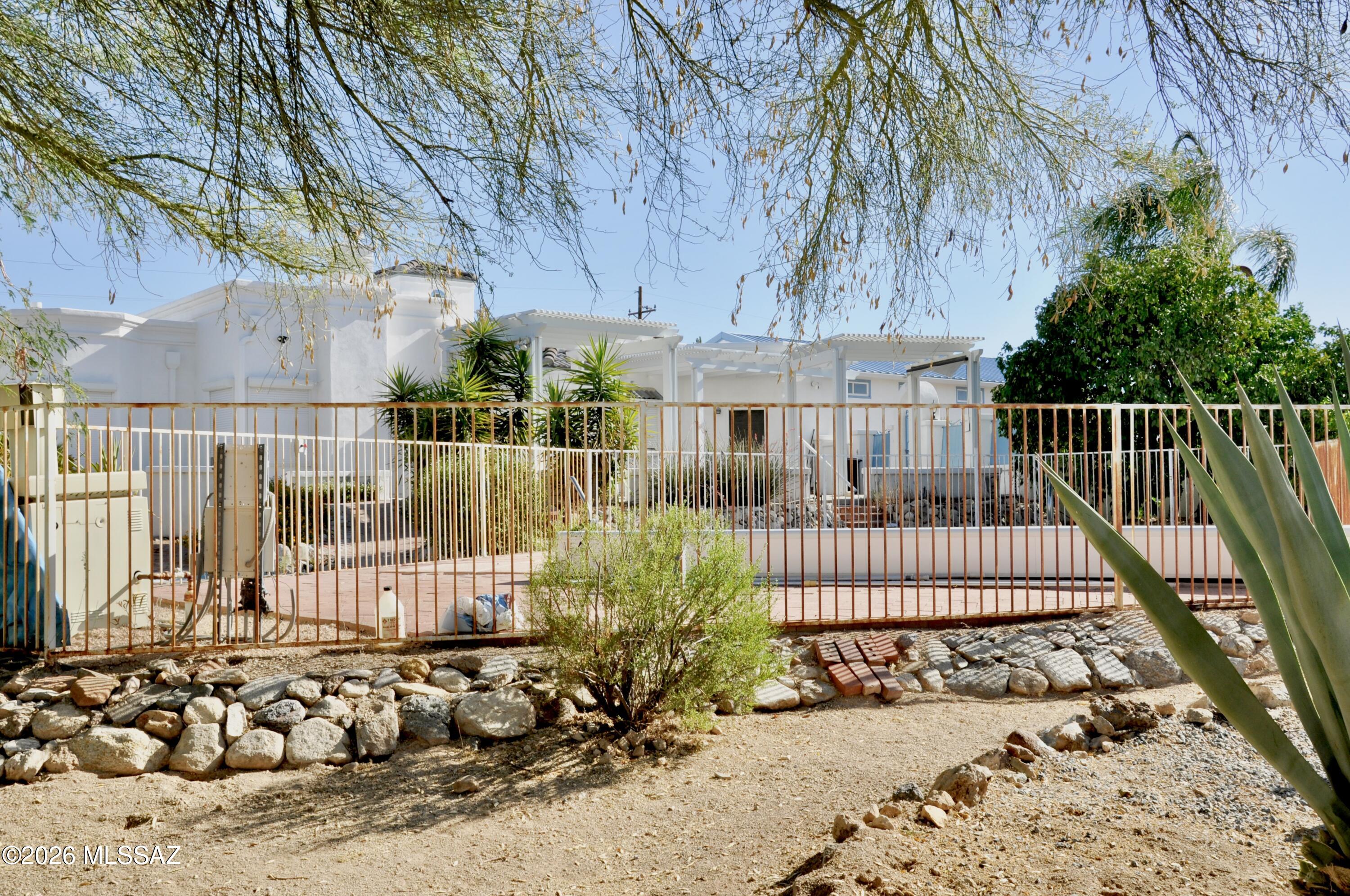 Camino Del Oeste Estates (1-38) - Residential