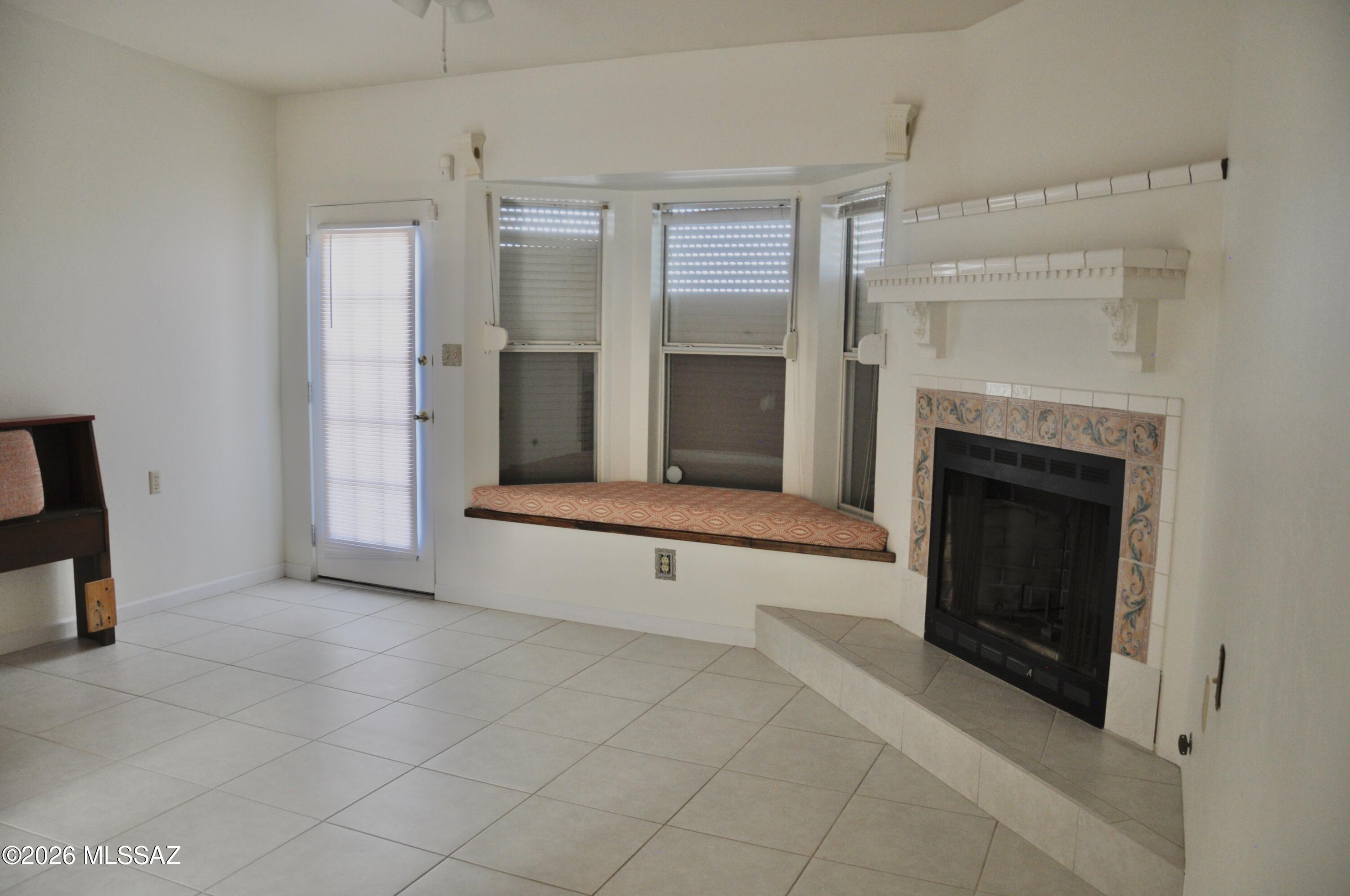 Camino Del Oeste Estates (1-38) - Residential