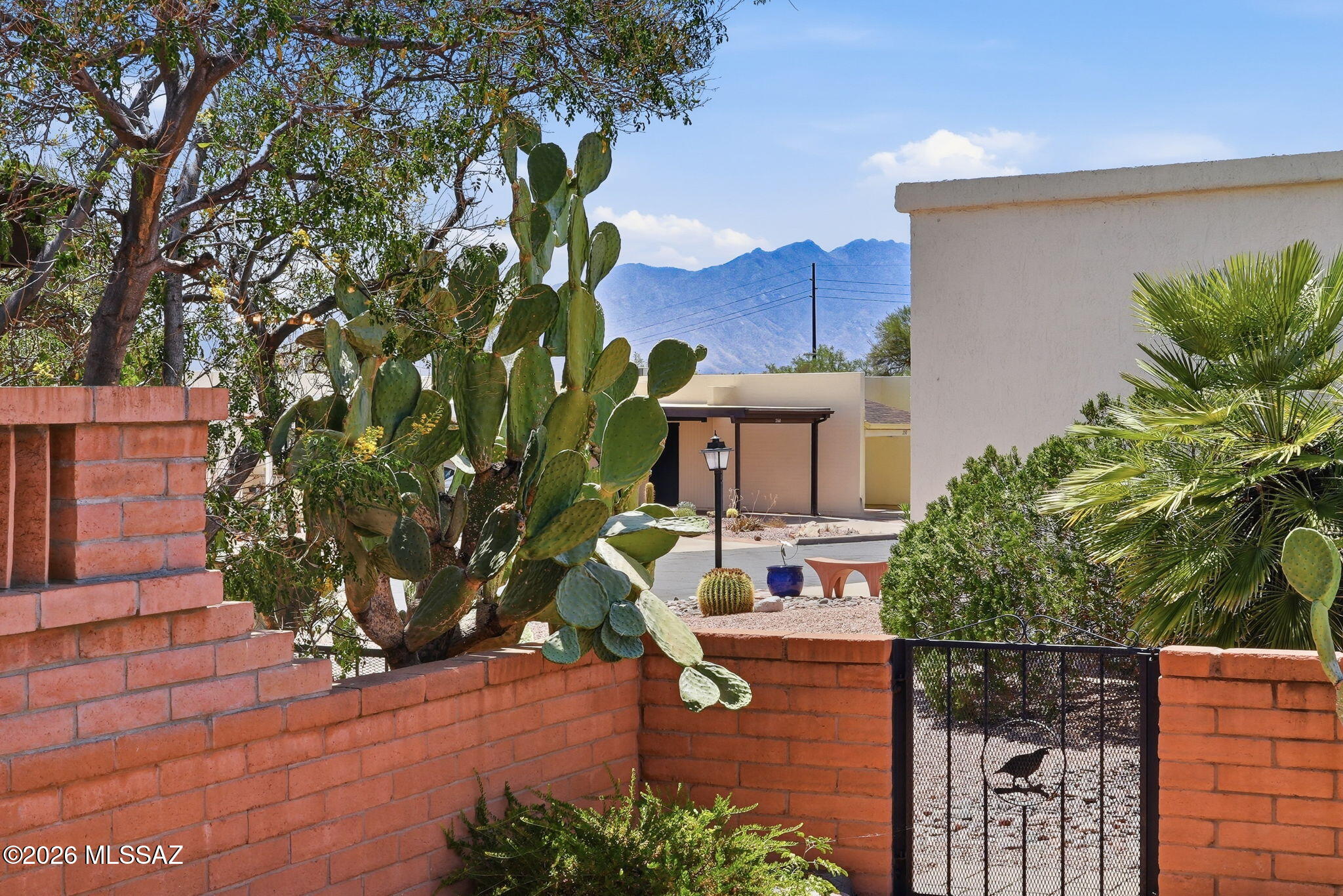 Green Valley Townhouses NO.7(186-385) - Residential