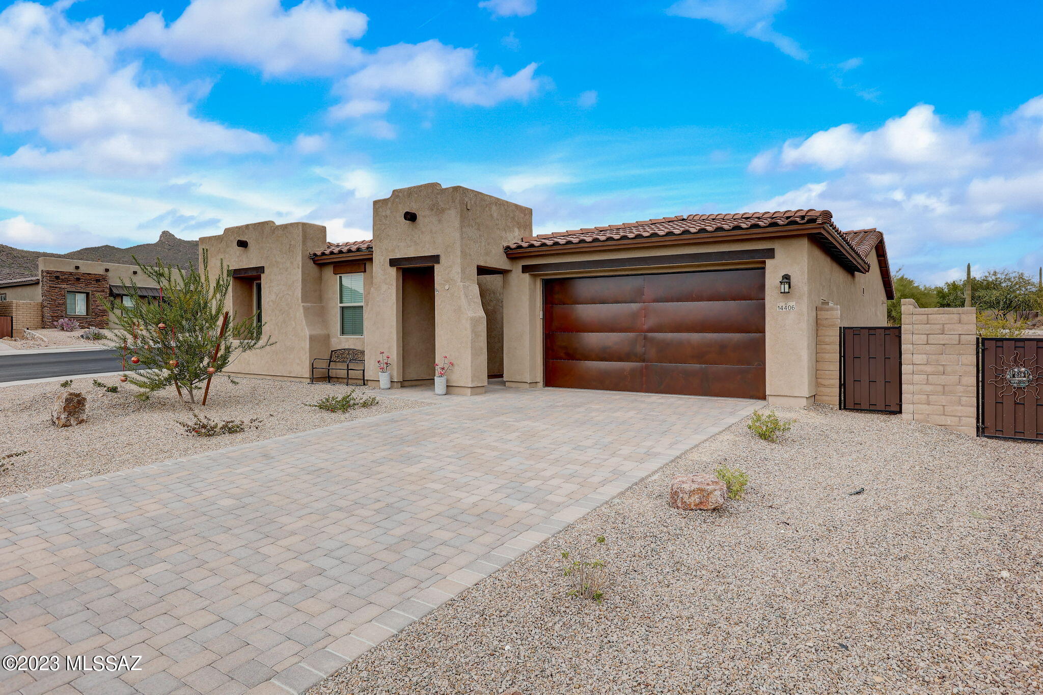 Boulder Bridge Pass II At Dove Mountain SQ20143250154 - Residential