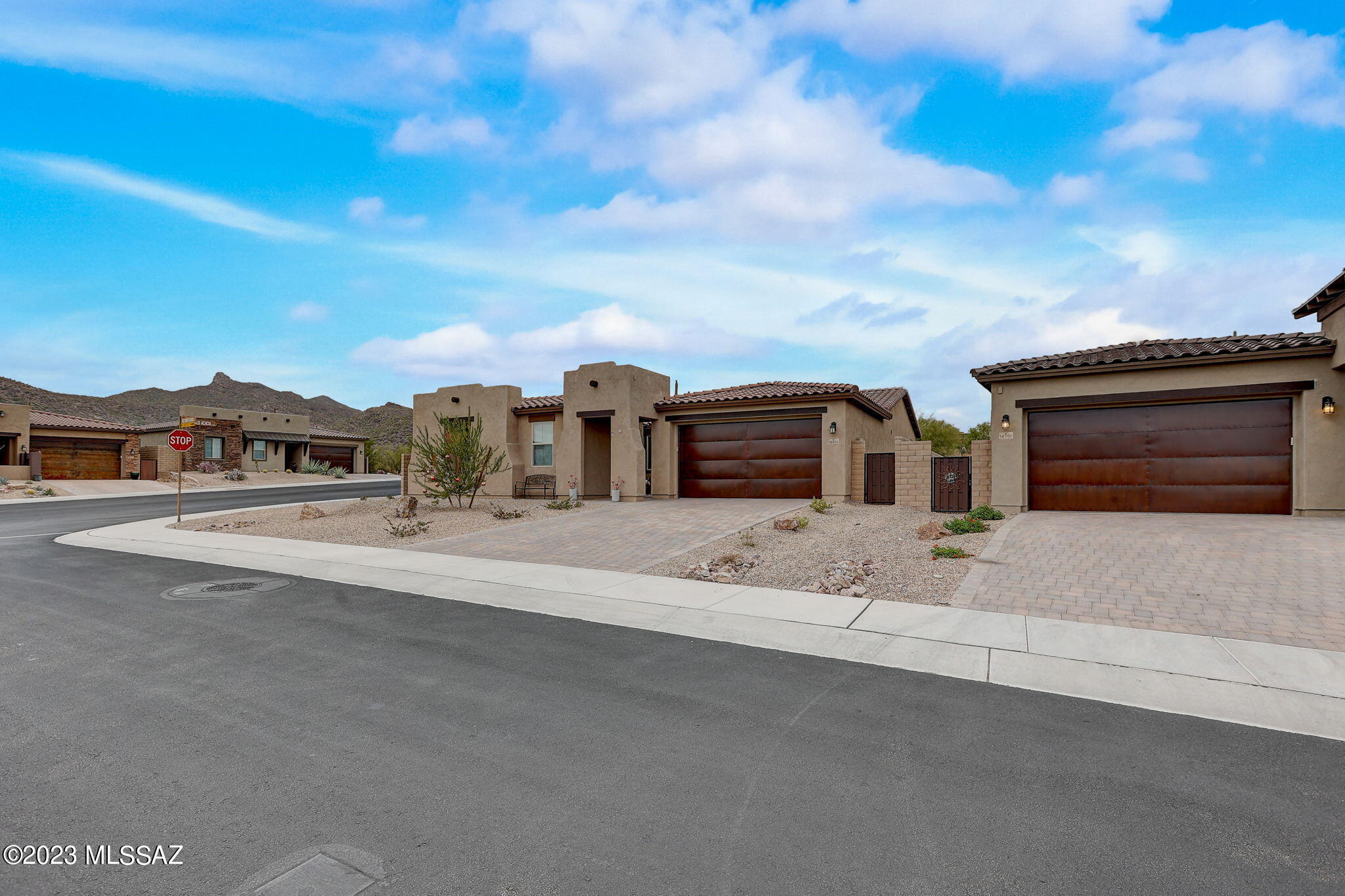 Boulder Bridge Pass II At Dove Mountain SQ20143250154 - Residential